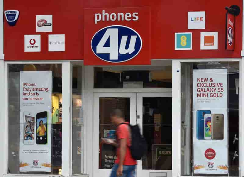 EE, Vodafone et Dixons Carphone intéressés par Phones 4U