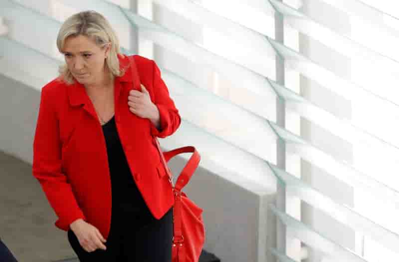 Marine le pen progresse encore dans les sondages en vue de la presidentielle