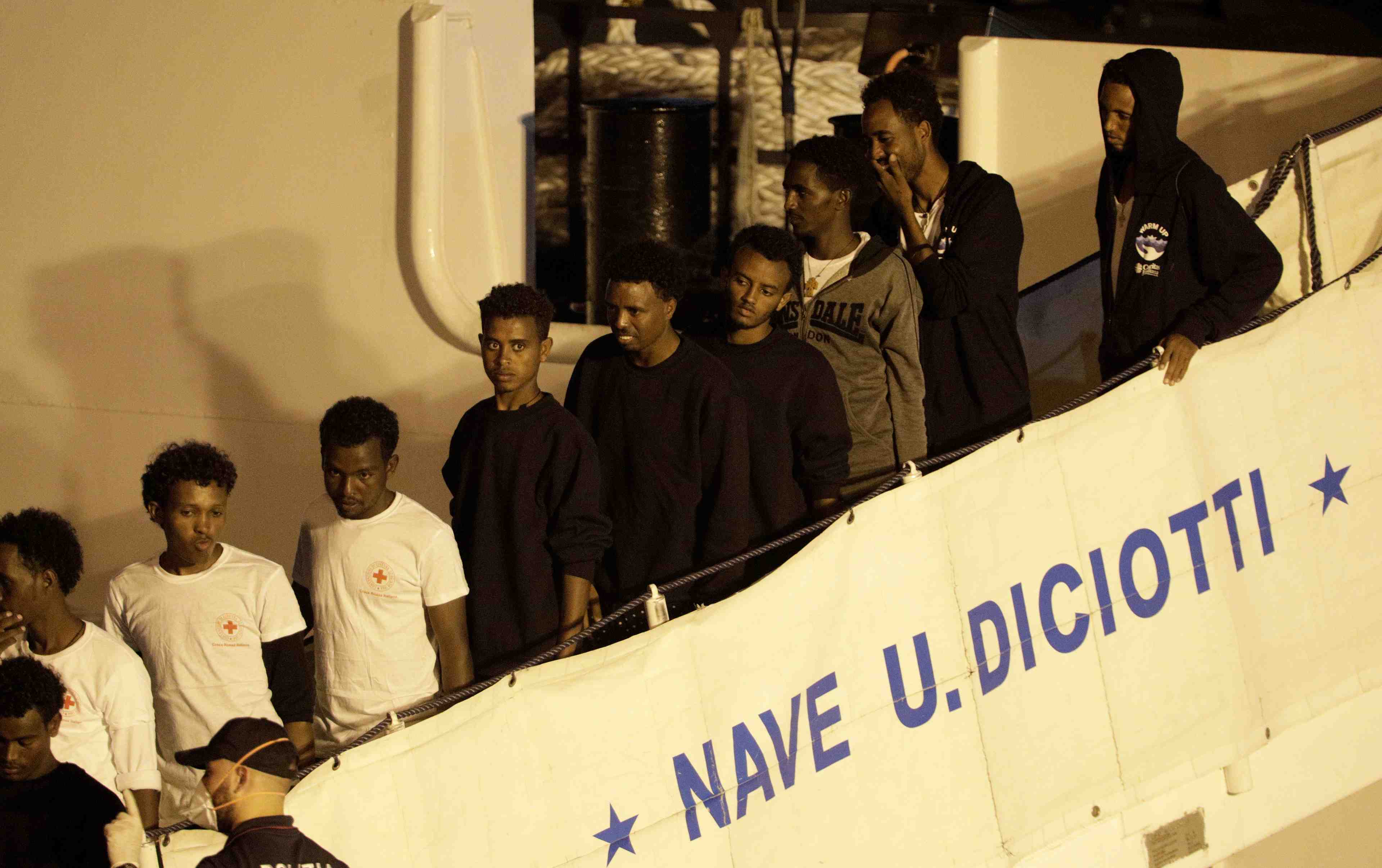Migrants: l'attitude italienne conduit a une "impasse", estime philippe