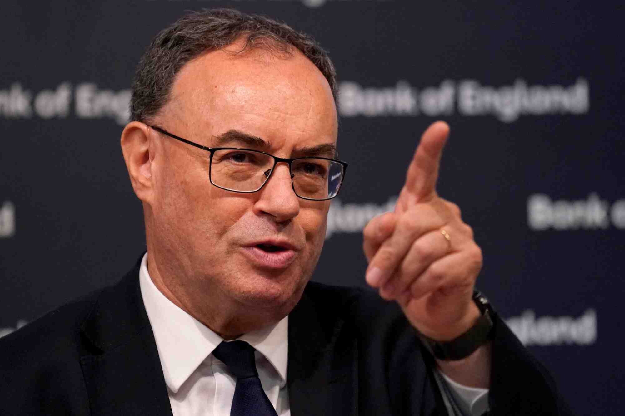Andrew bailey, gouverneur de la banque d'angleterre, lors d'une conference de presse a londres