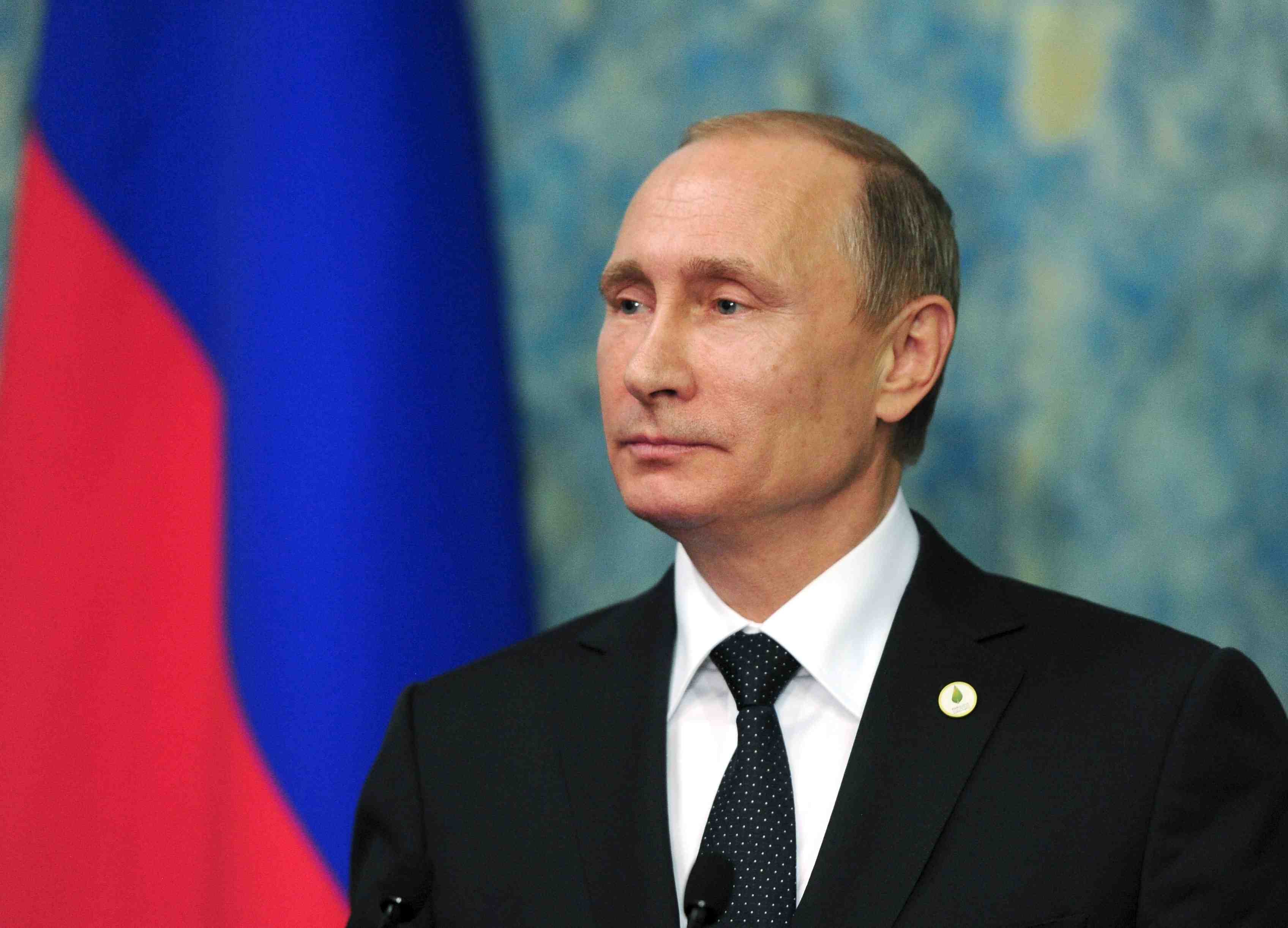 Vladimir poutine dit qu'ankara regrettera l'incident aerien du 24 novembre