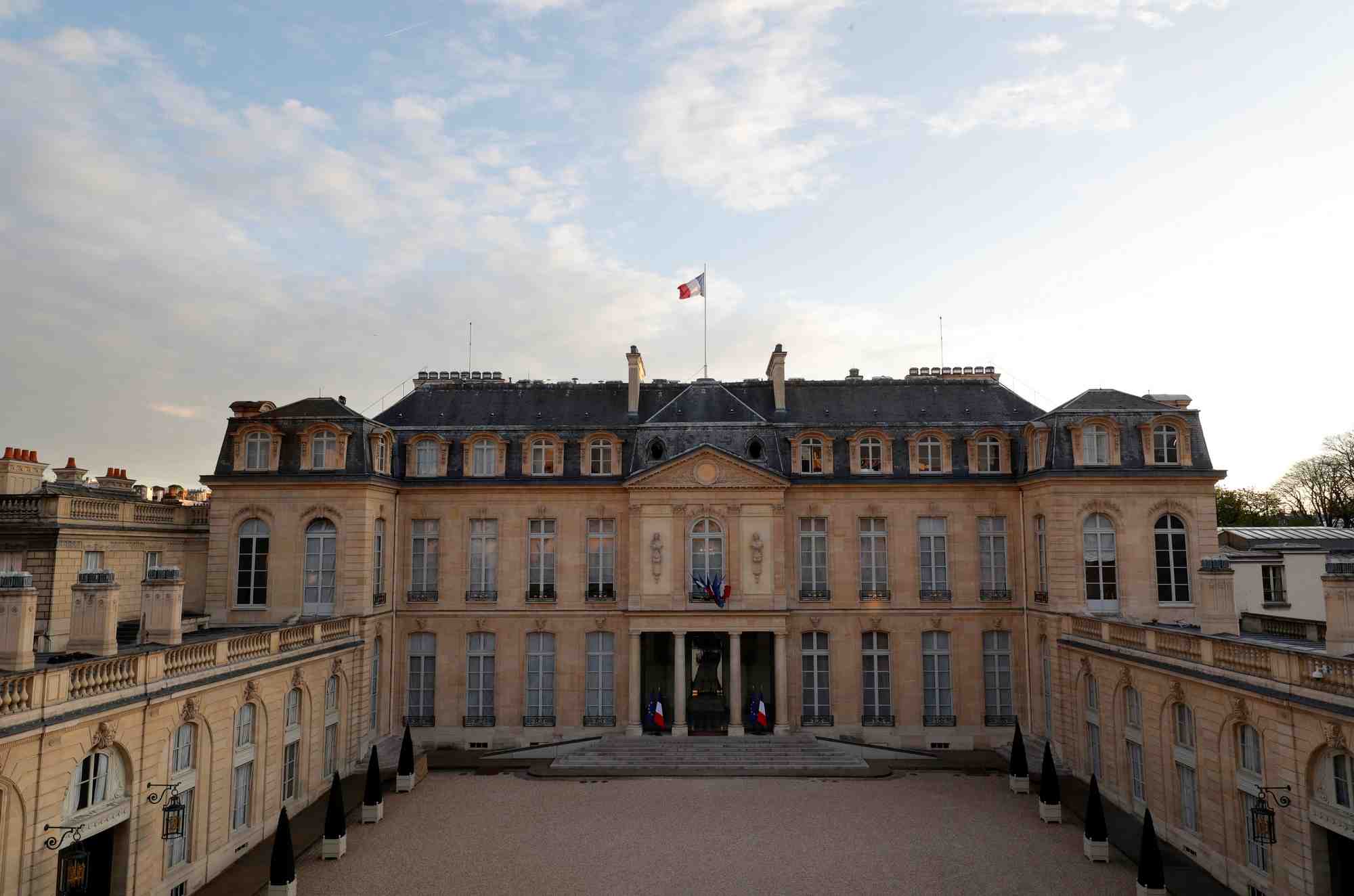 La france juge inacceptables les propos d'erdogan sur macron