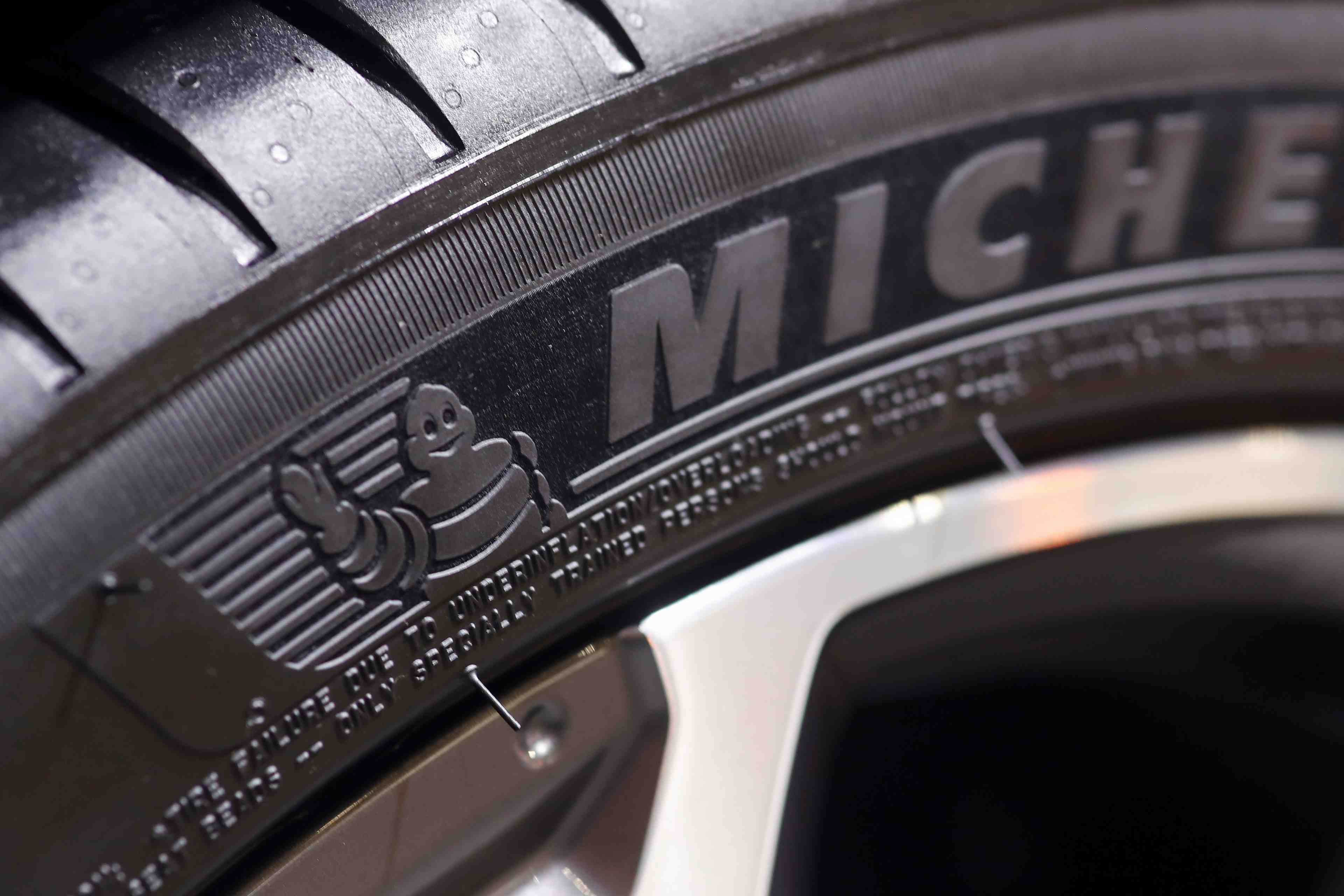 La hausse des prix aidera michelin a retrouver son niveau d'avant-crise en 2022