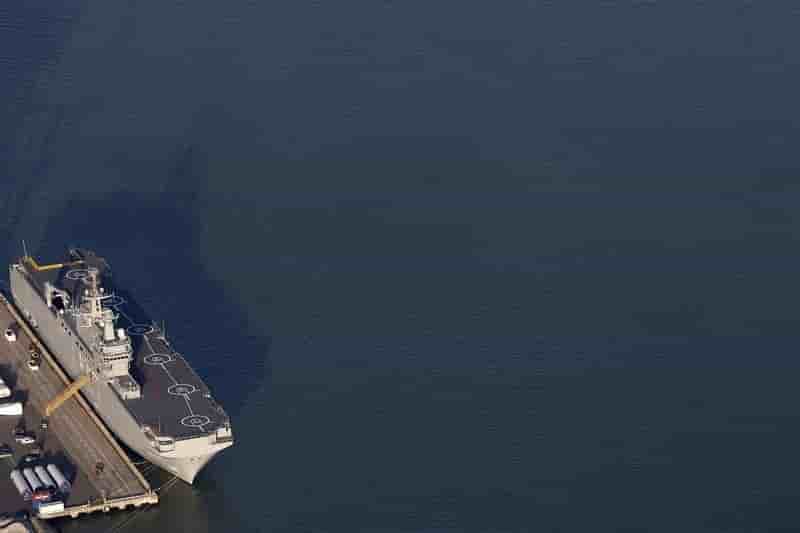 Moscou laisse deux semaines à Paris pour livrer le Mistral