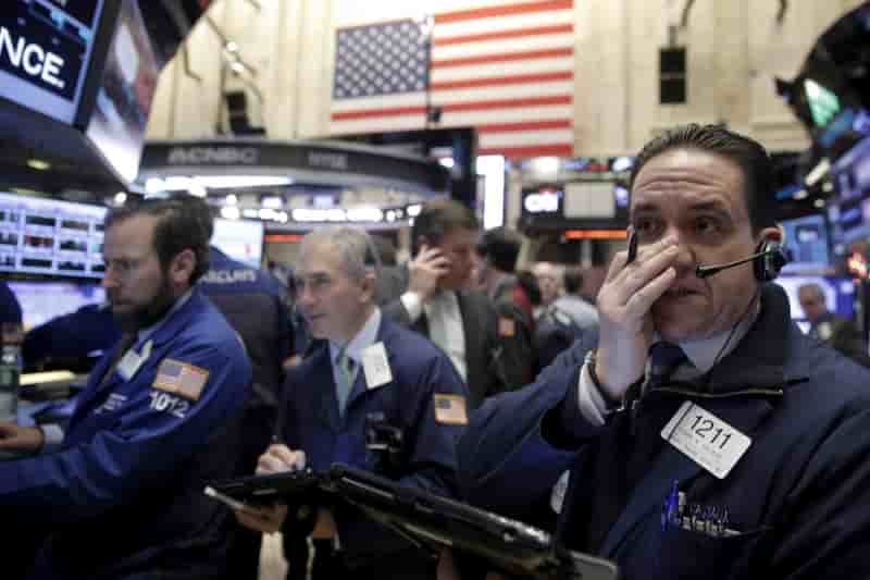 Wall street termine en repli