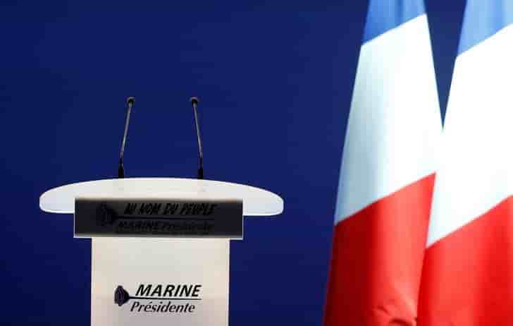 Deux juges decrivent un systeme de financement du fn