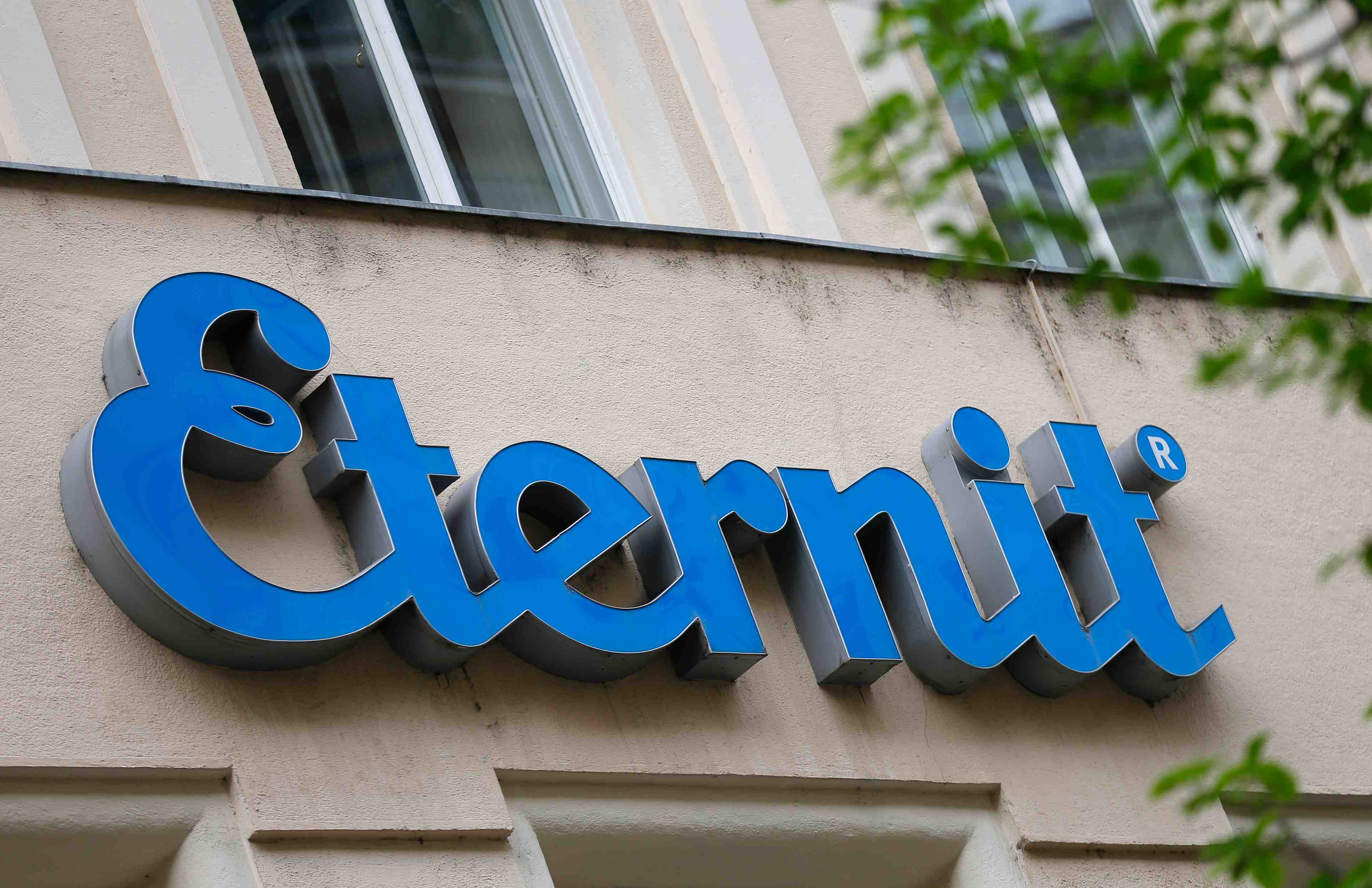 France: non-lieu pour eternit, fabricant d'amiante