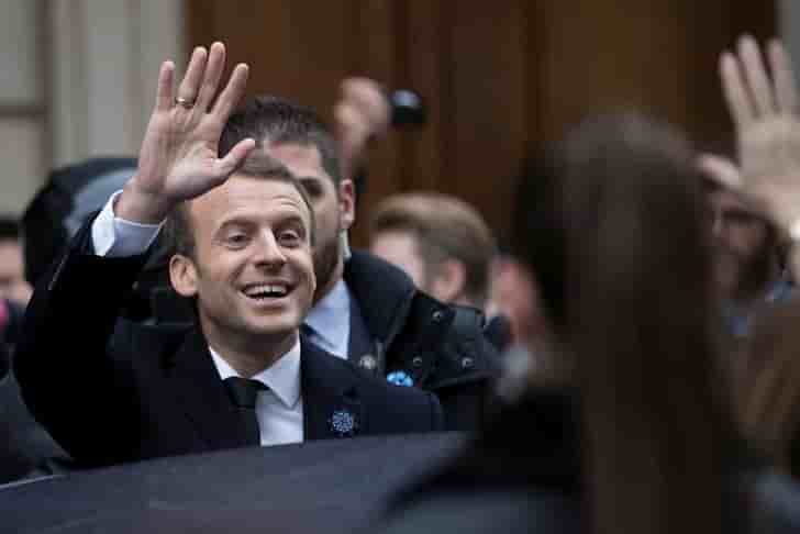 La confiance envers macron a un plus haut depuis l'ete