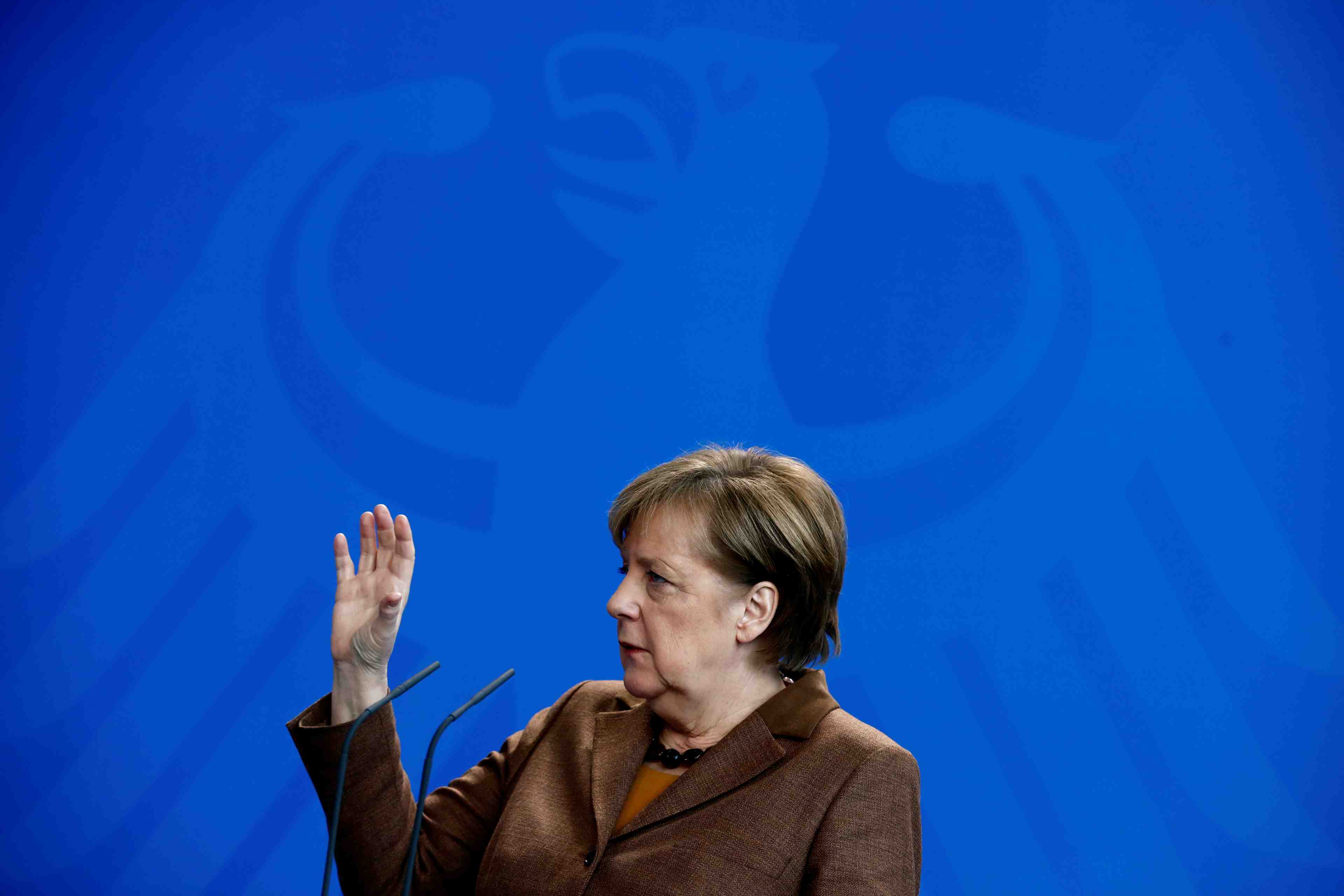 Allemagne: courte majorite d'electeurs spd pour une "groko", selon un sondage