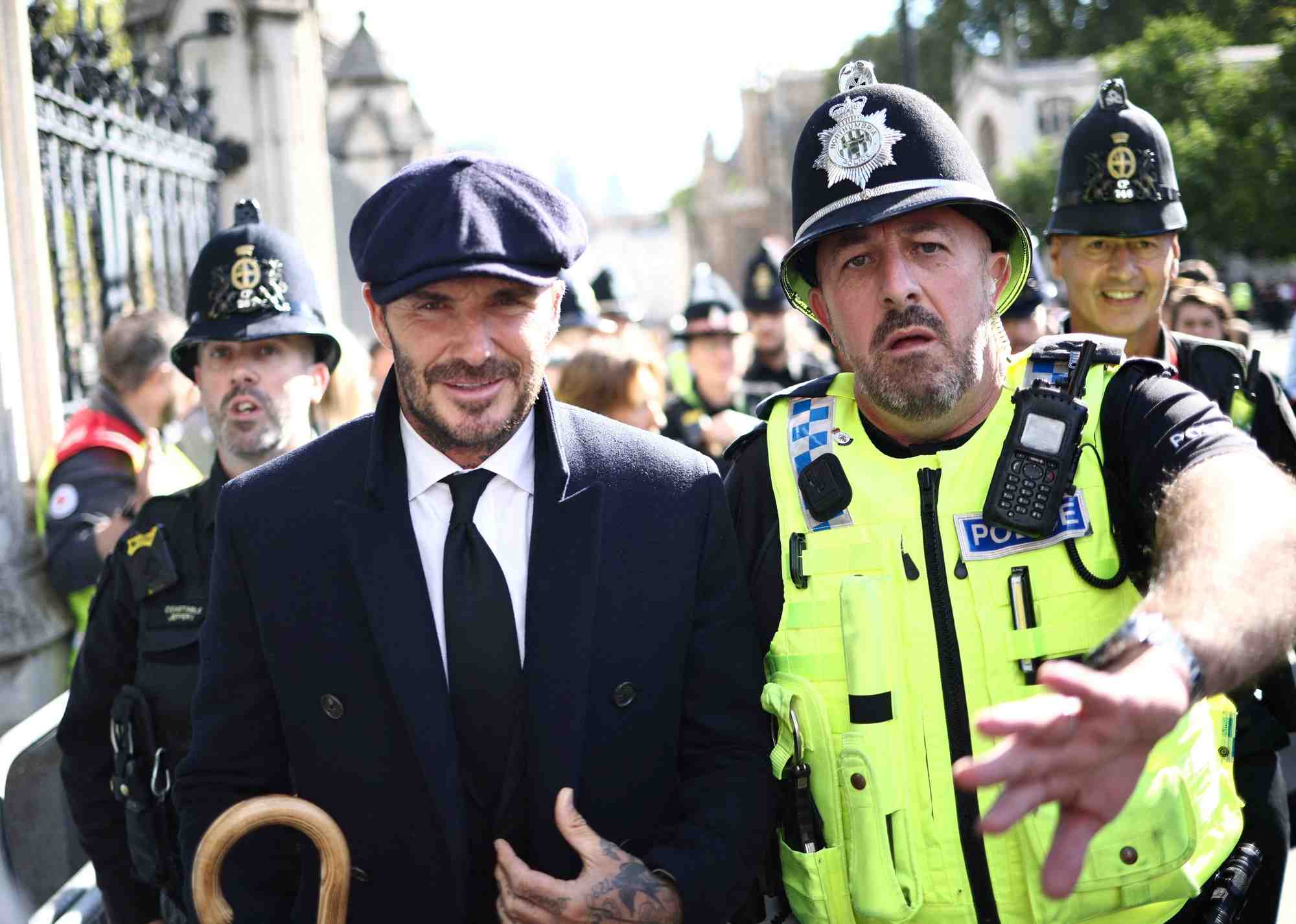 L'ancien international anglais david beckham apres avoir rendu dernier hommage a la reine elizabeth ii
