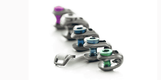 Un implant vertébral Jazz