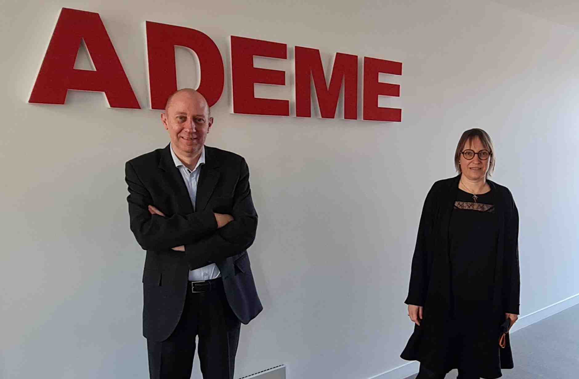 de gauche à droite : Jean-Luc Saublet, directeur délégué de l’Ademe BFC et Blandine Aubert, directrice régionale de l’Ademe.