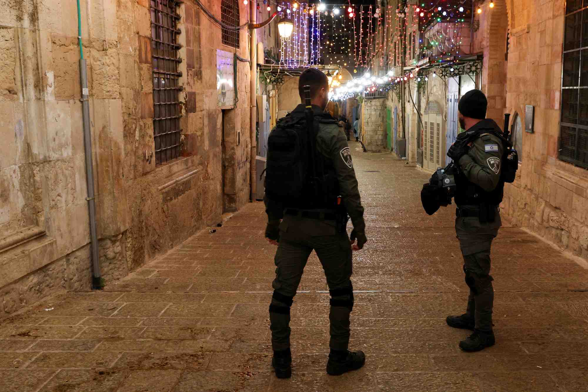 La police israelienne monte la garde dans la vieille ville de jerusalem