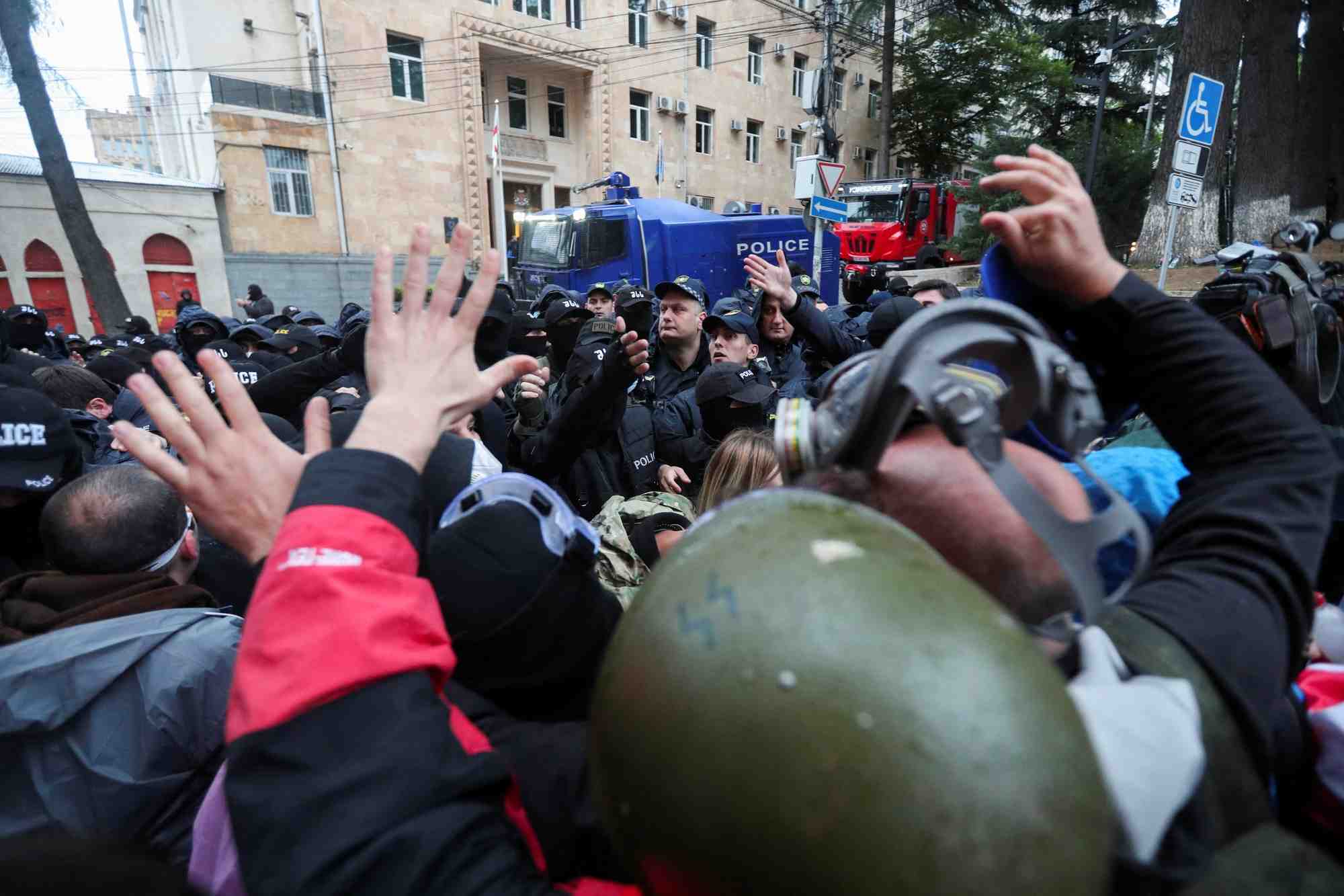 Manifestation contre un projet de loi sur les "agents etrangers" a tbilissi