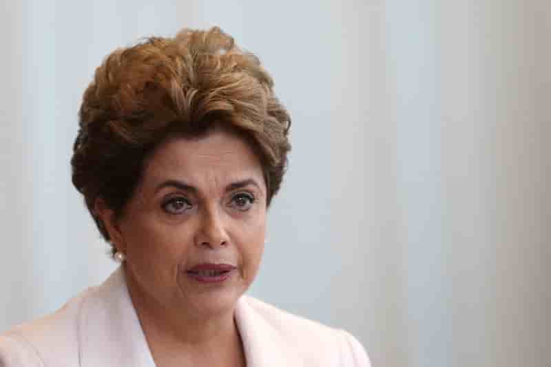 Une enquete contre rousseff autorisee