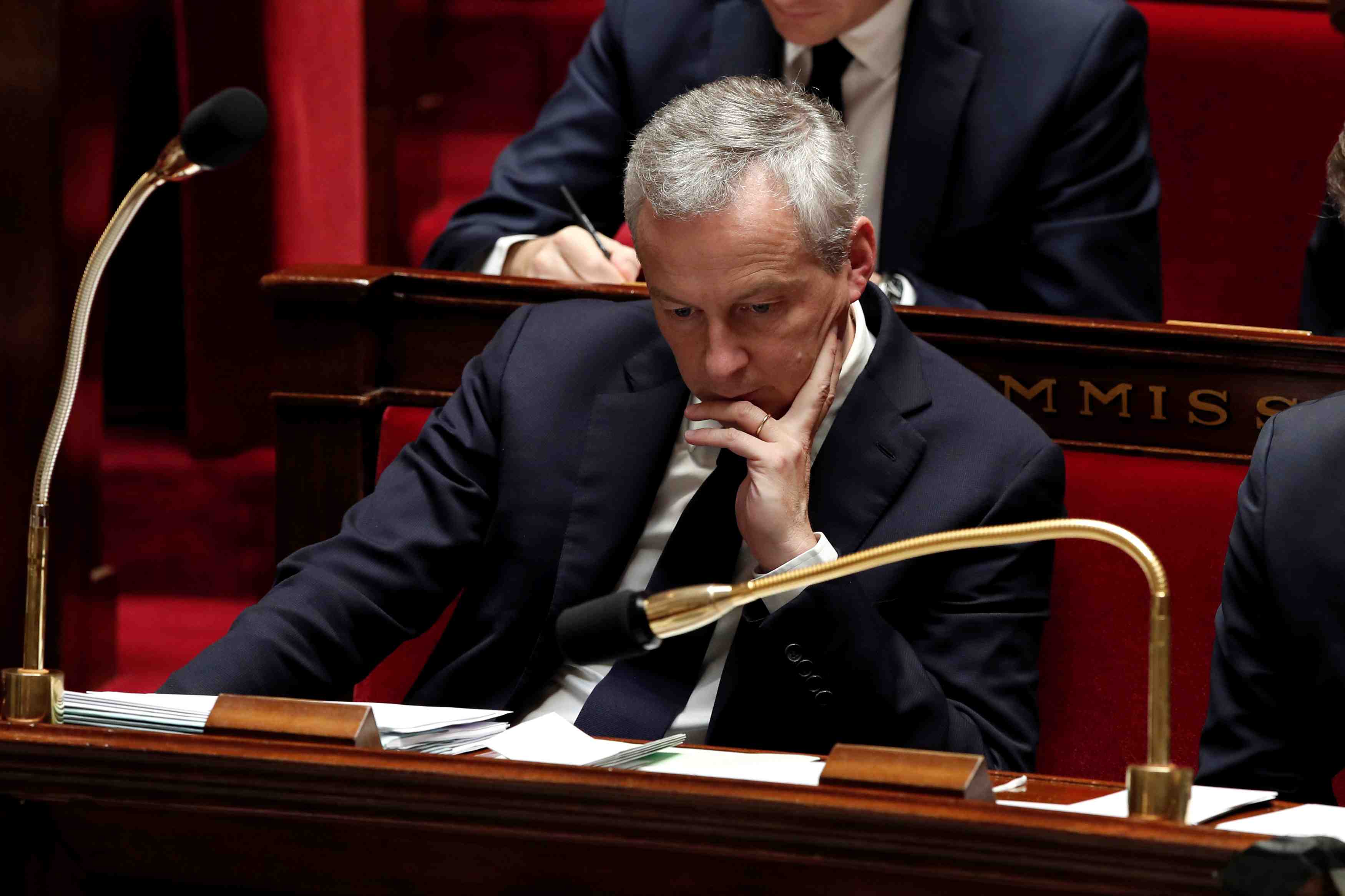 Il ne faut pas ceder au catastrophisme sur altice, selon le maire