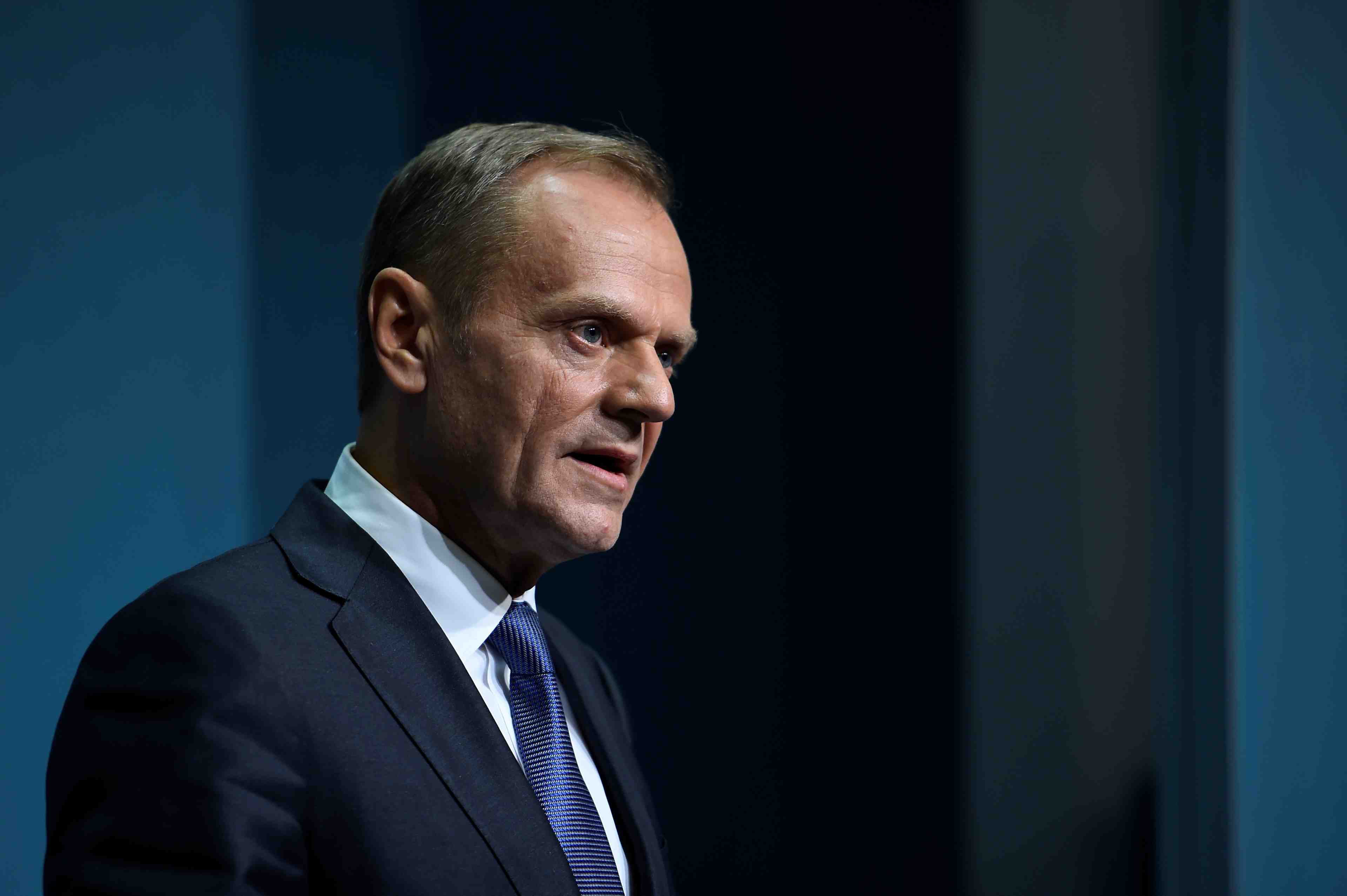 Tusk annule un voyage pour se concentrer sur les negociations du brexit