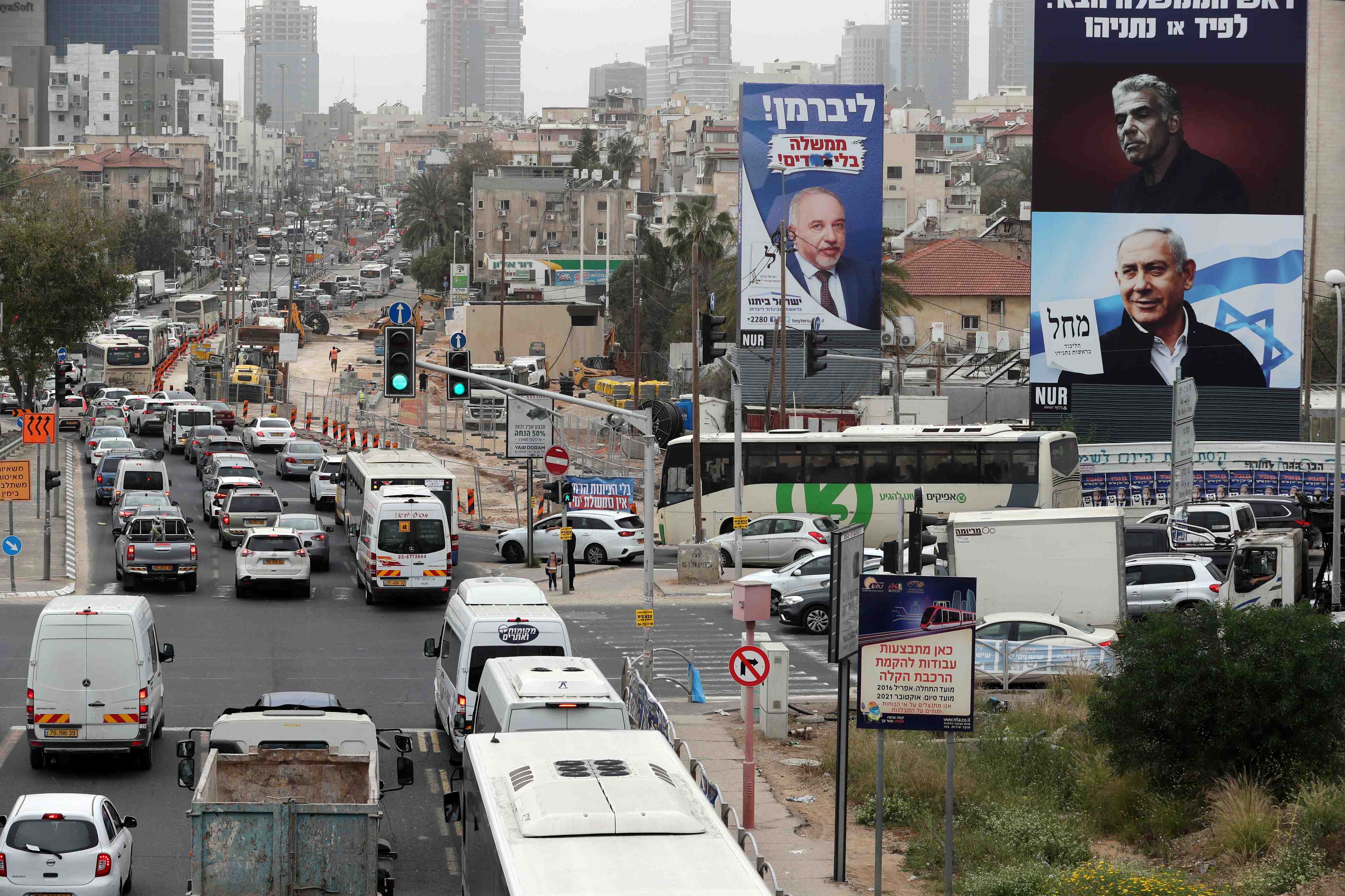 Les israeliens votent a nouveau pour decider de l'avenir de netanyahu