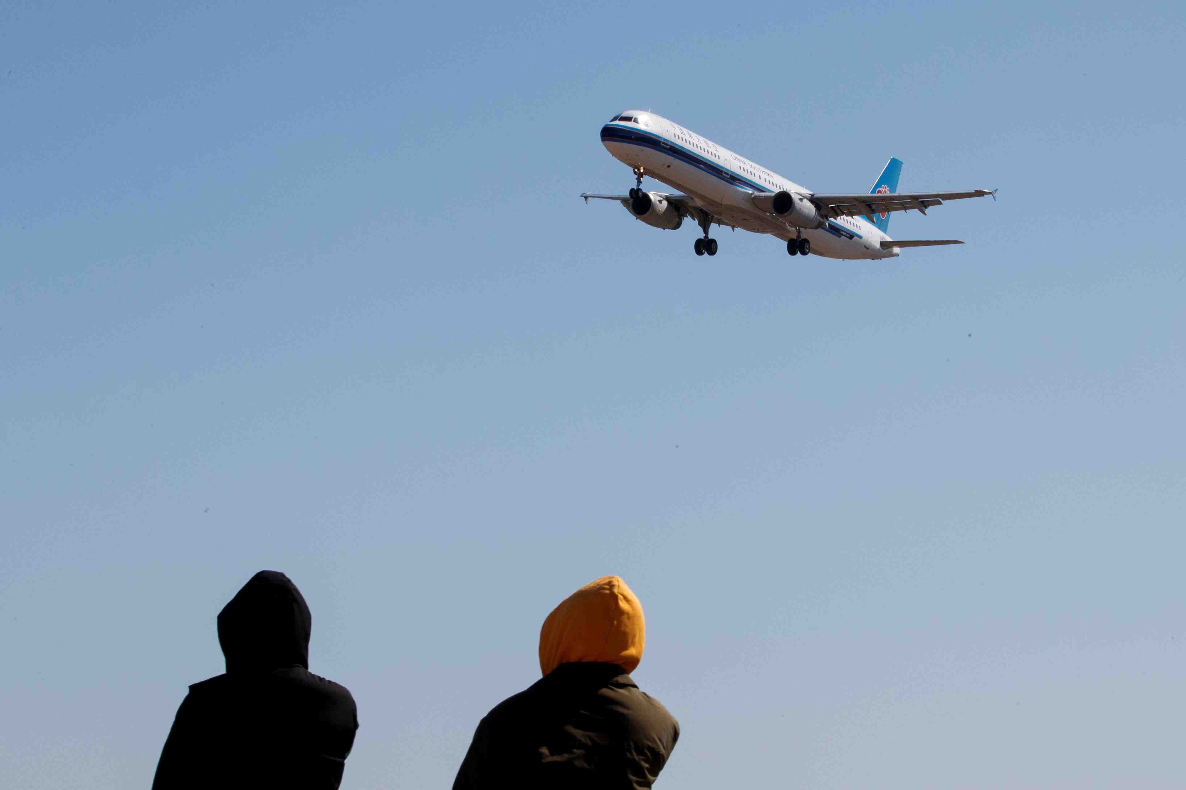Coronavirus: la chine reduit drastiquement les vols internationaux