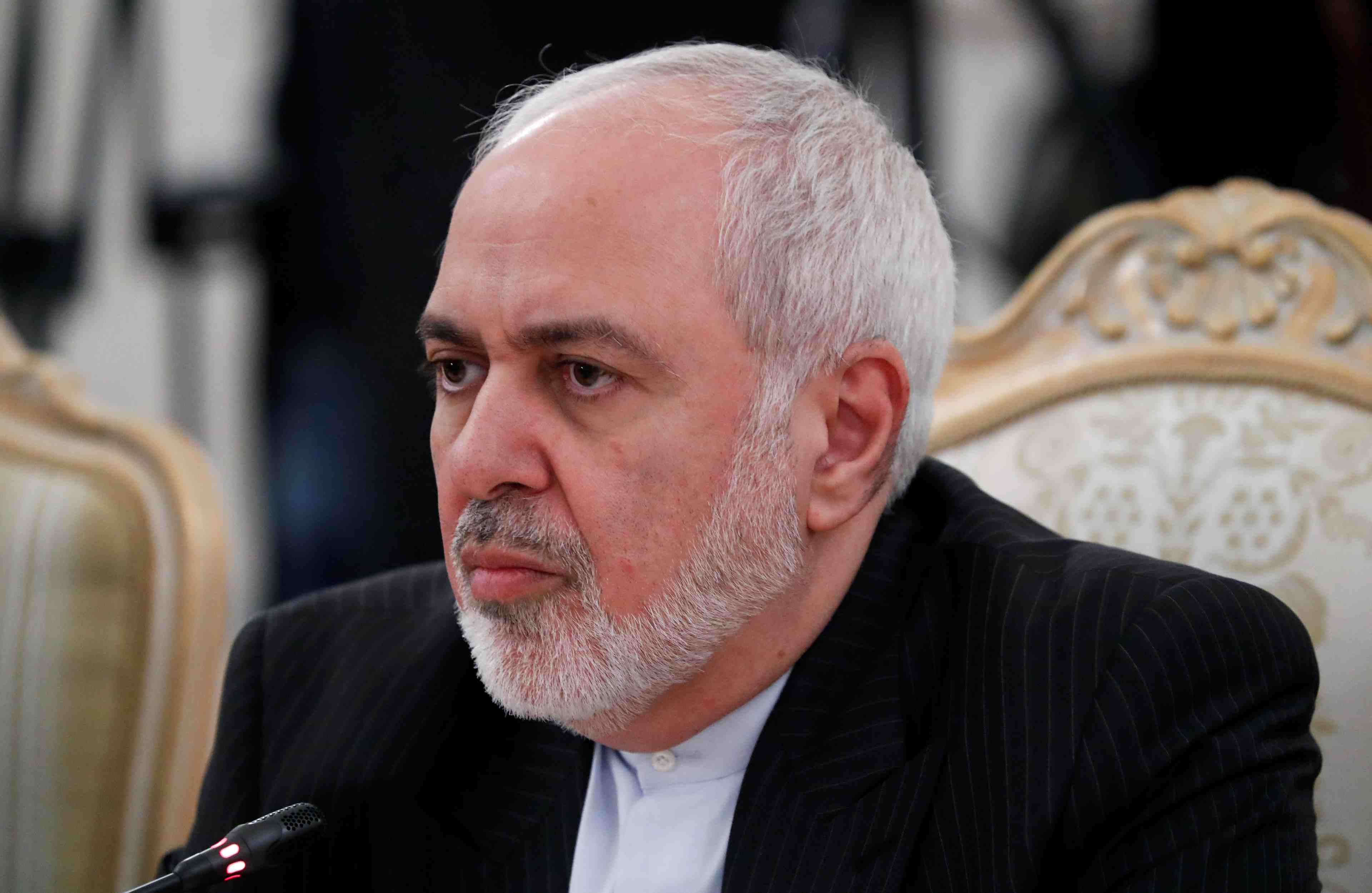 L'iran n'a pas d'"affides" mais "des amis", dit zarif a trump