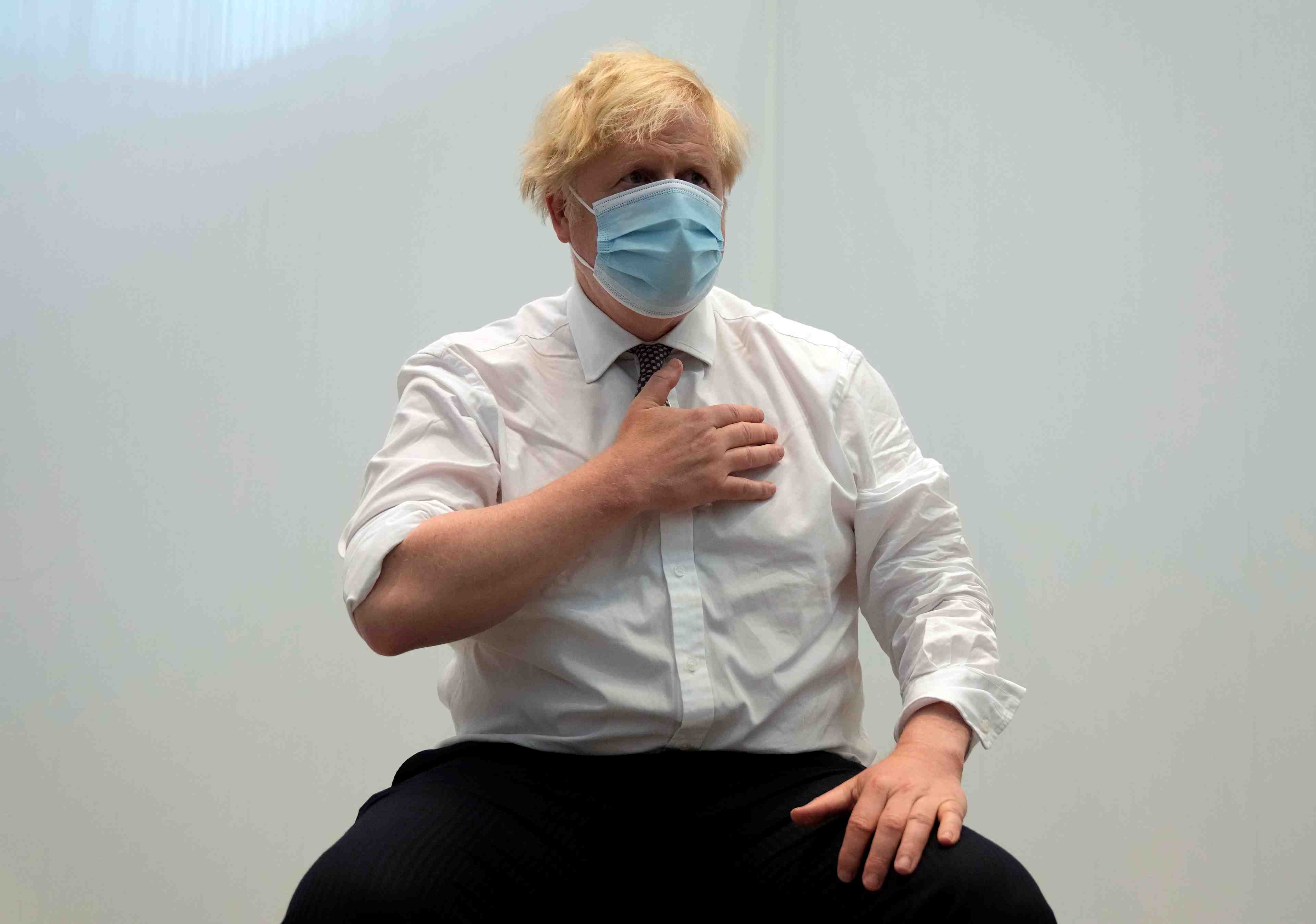 Grande-bretagne: trop tot pour garantir un deconfinement total le 21 juin, dit johnson