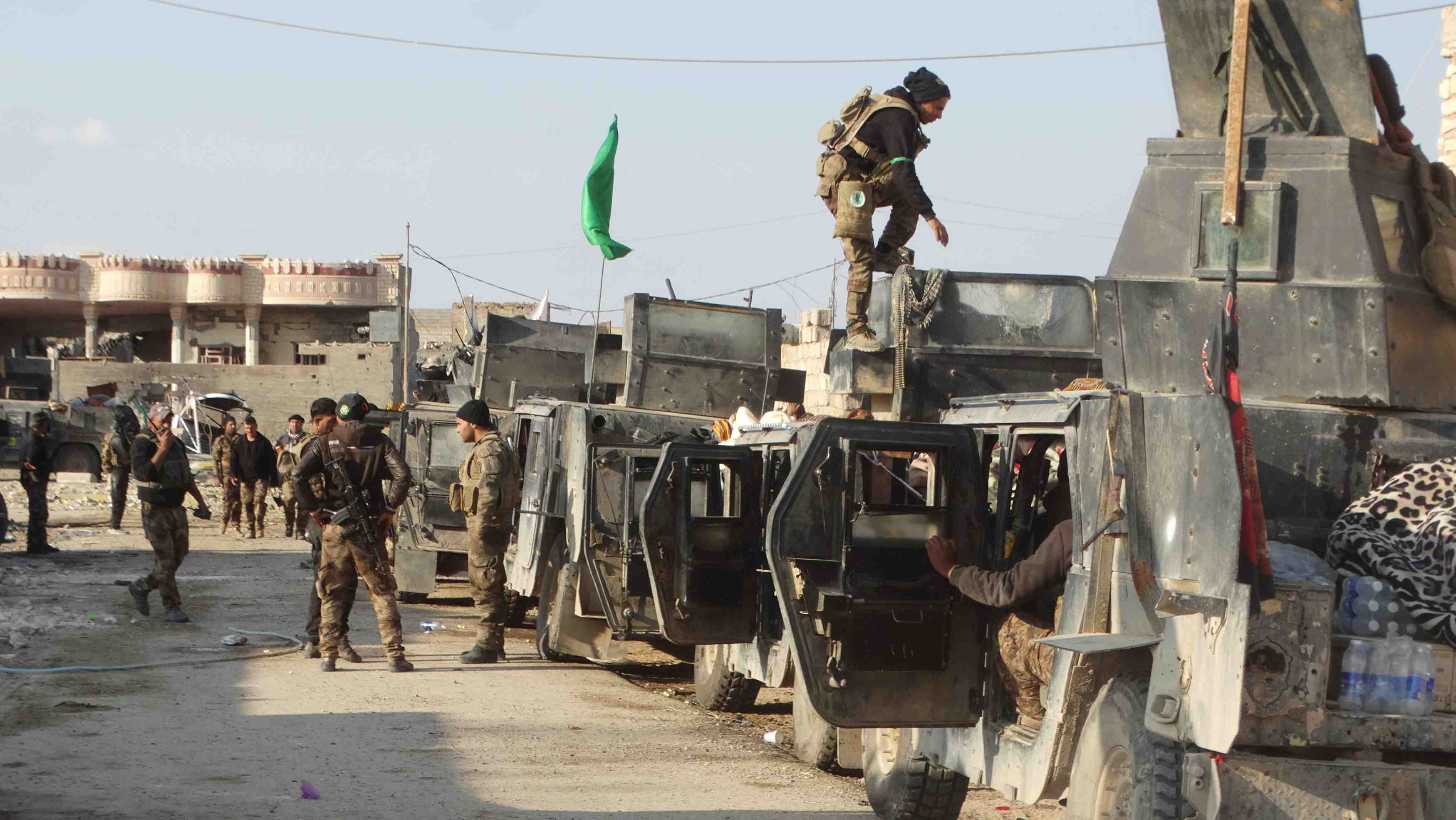 Les forces irakiennes preparent l'assaut final a ramadi