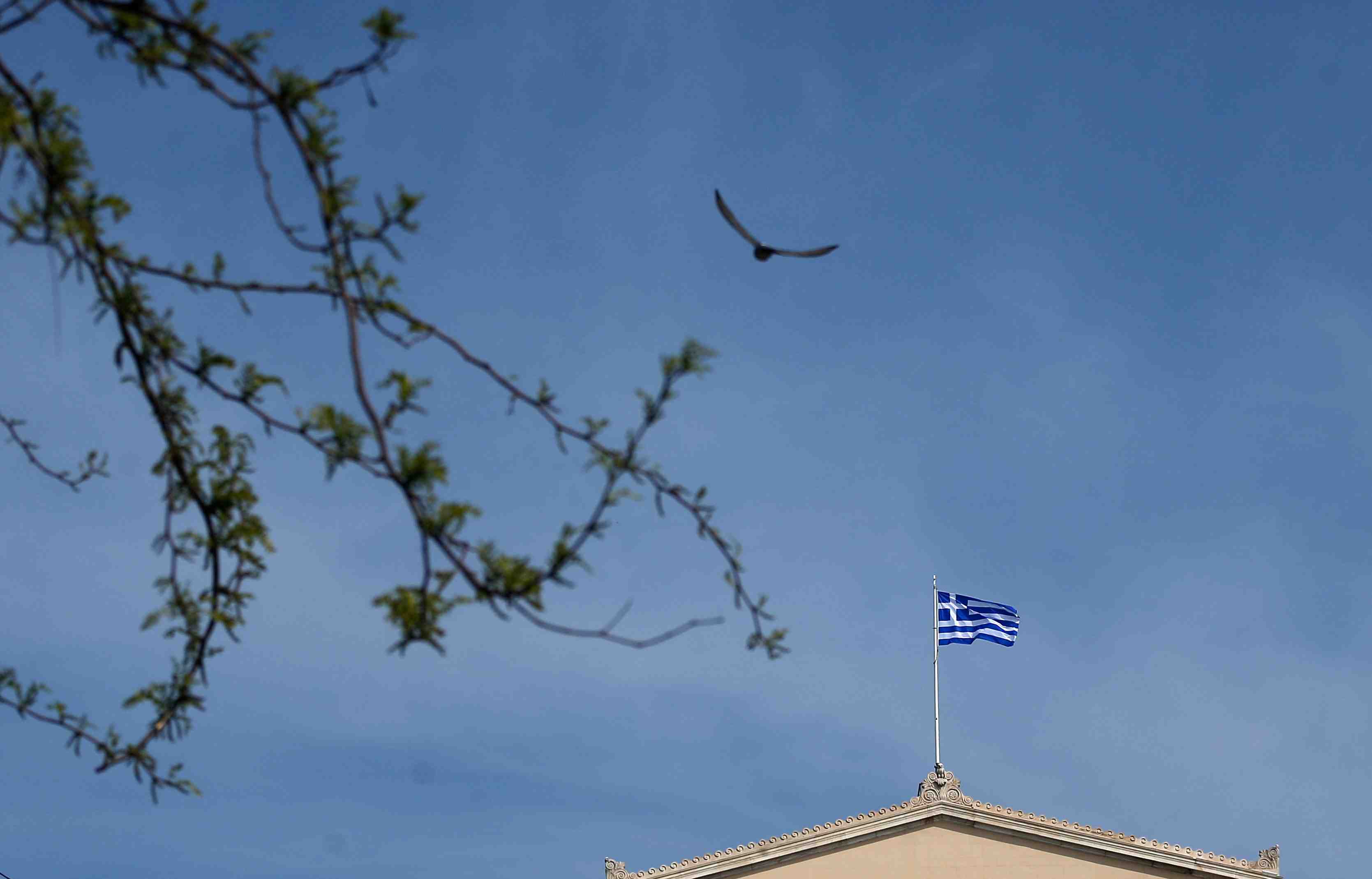 La grece envisage une emission obligataire d'ici l'ete
