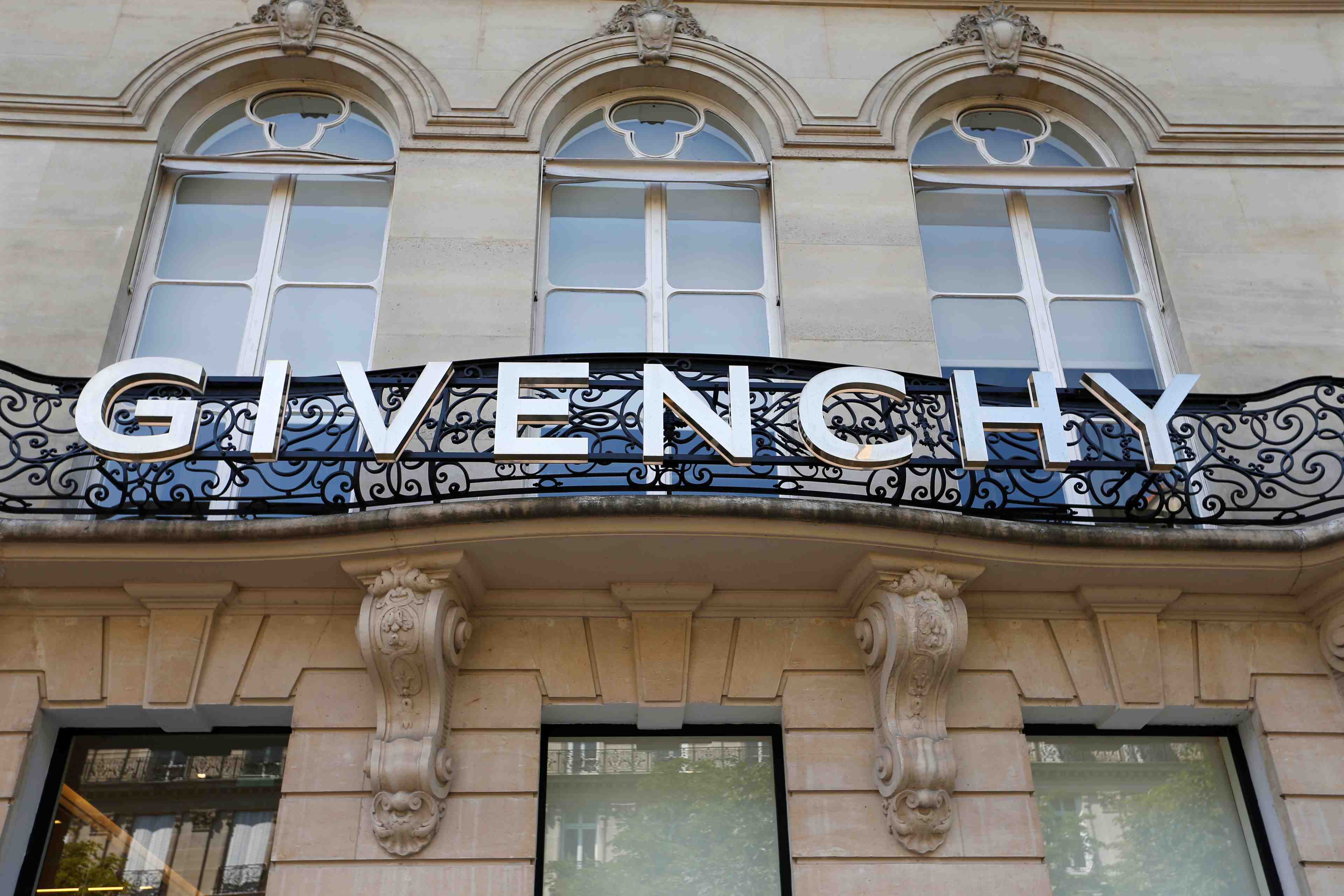 Lvmh: matthew williams nouveau directeur artistique de givenchy