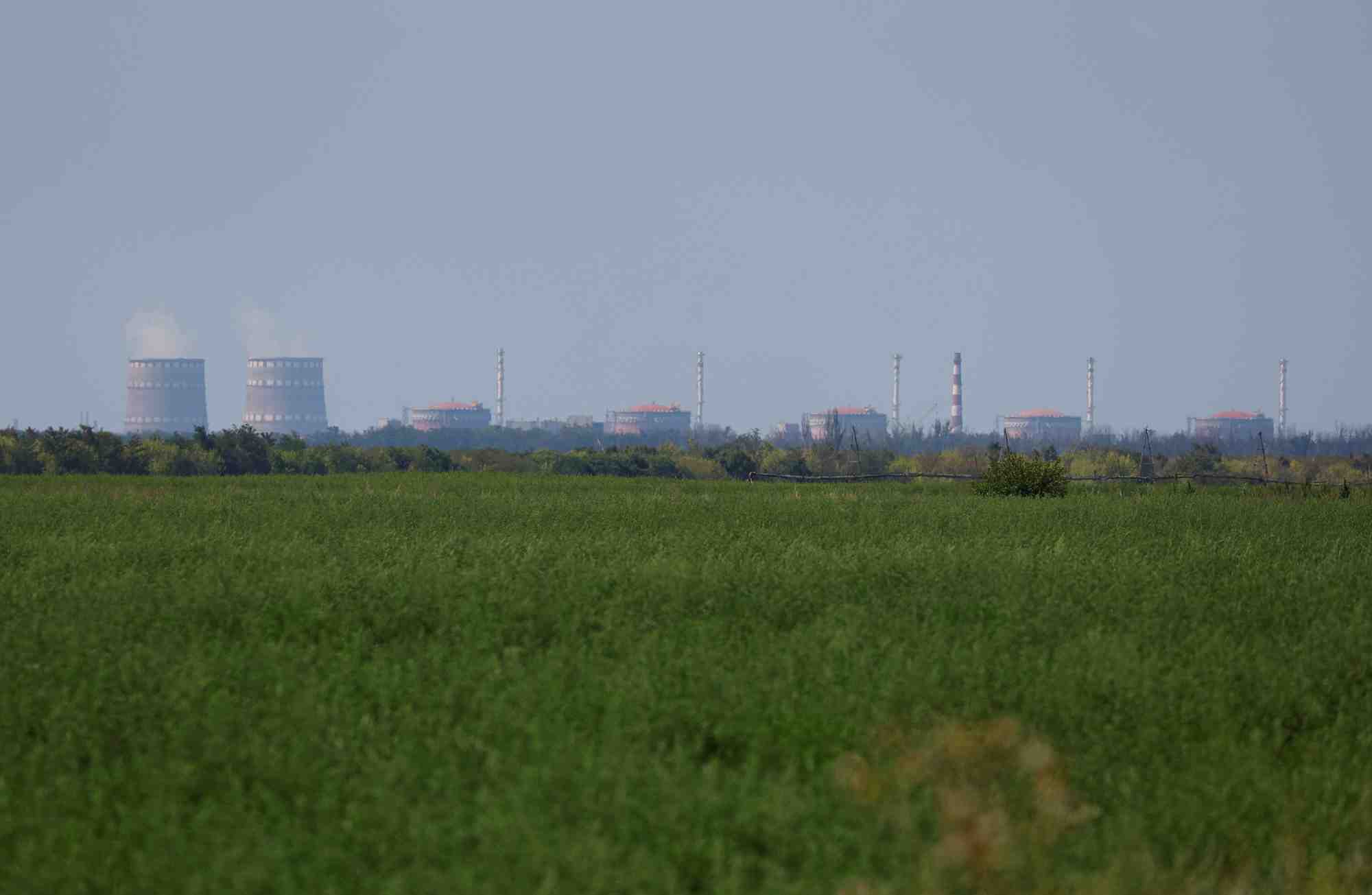 Des tirs endommagent une ligne electrique de la centrale de zaporijjia