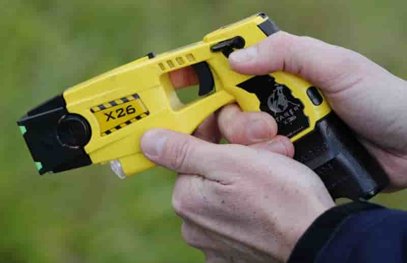 Plus de 1.000 morts apres avoir ete immobilises par un taser aux usa