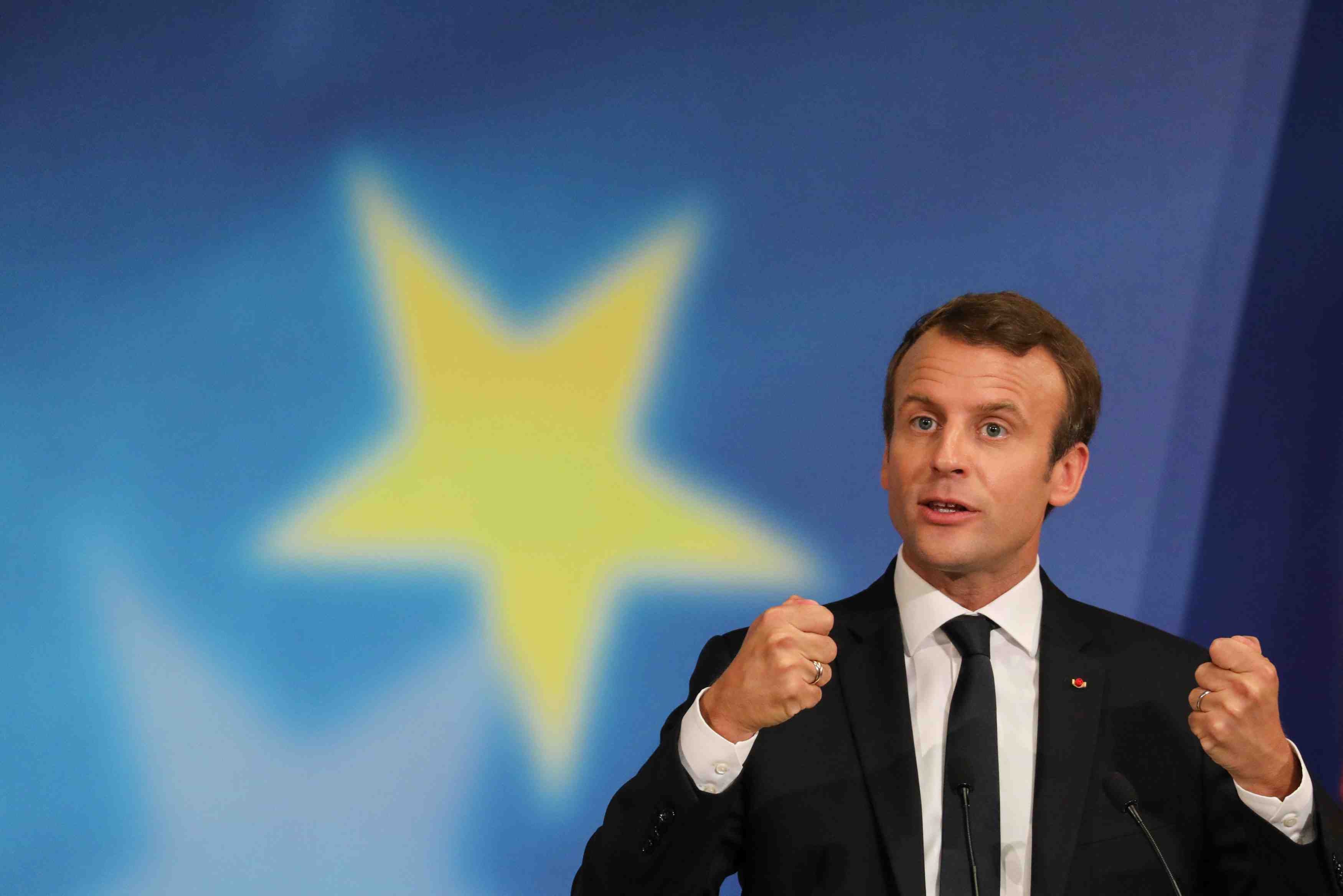 Macron pour une force et un budget europeens de defense