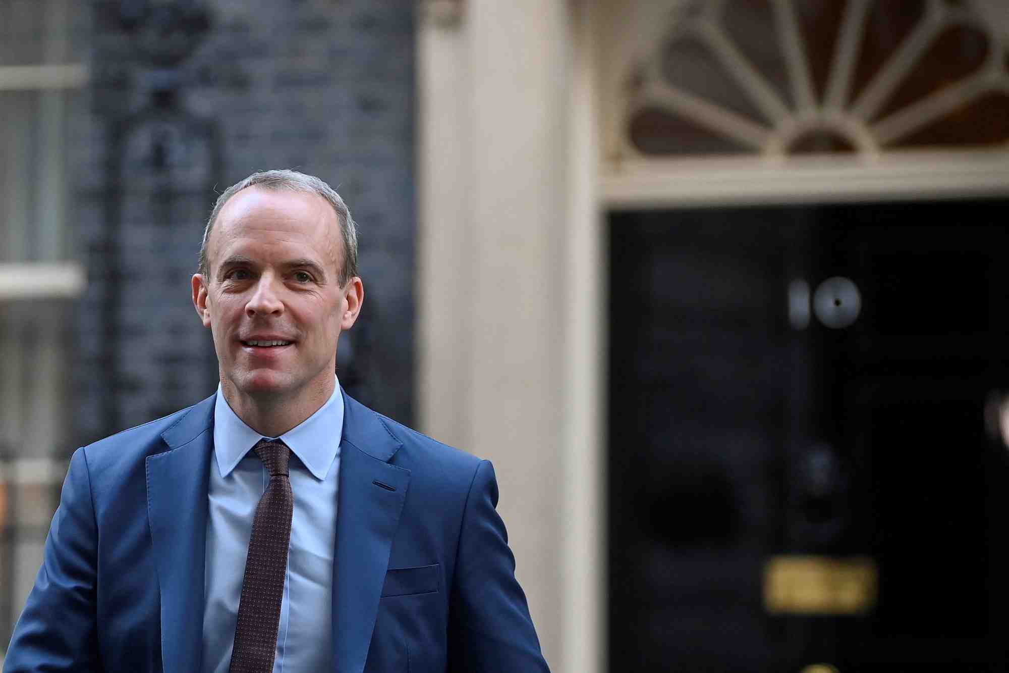 Photo de dominic raab, le vice-premier ministre et le secretaire britannique a la justice