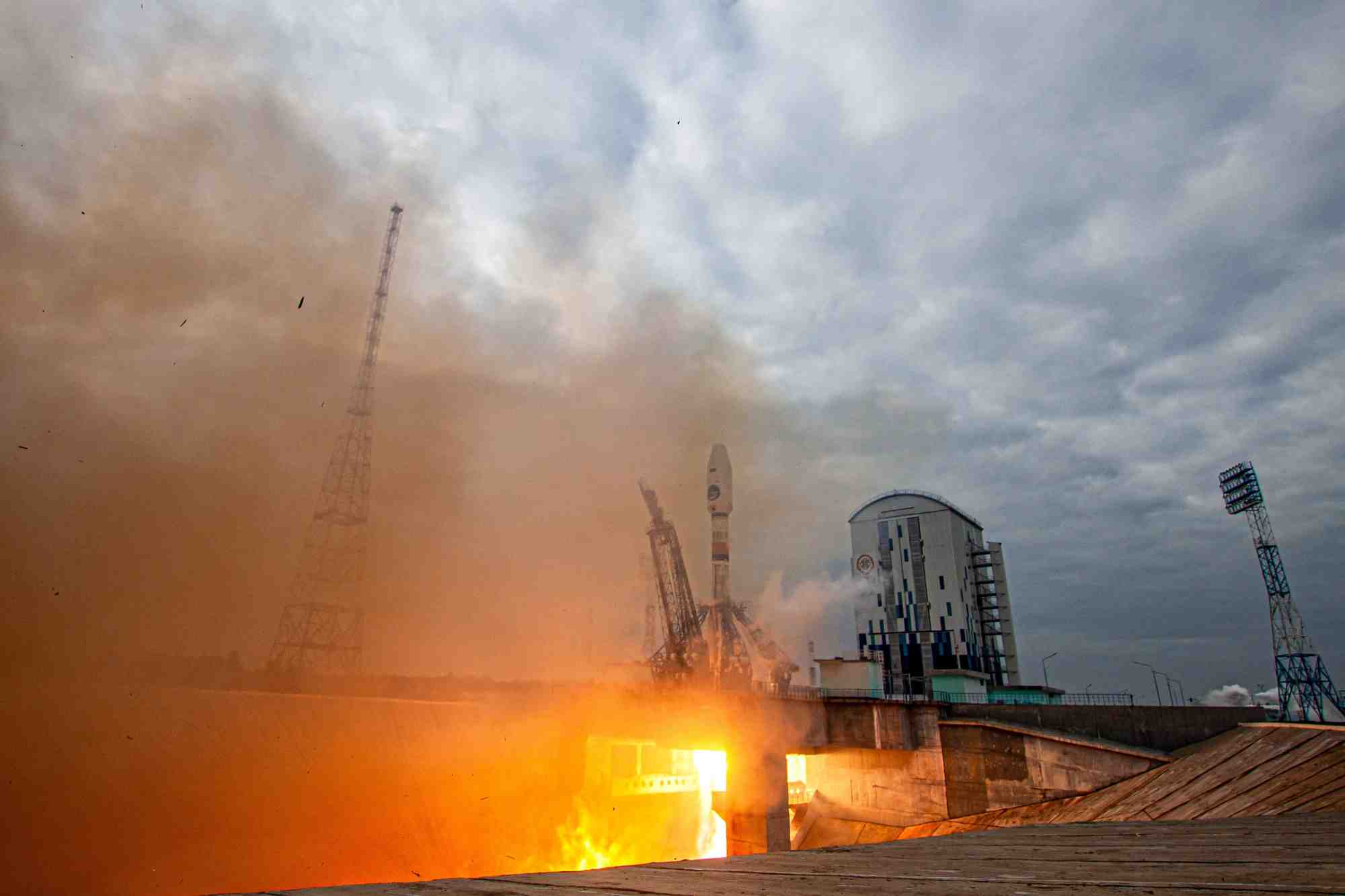 La sonde de près de 800 kilos emportée par une fusée Soyouz avait décollé dans la nuit du 10 à 11 août depuis le cosmodrome de Vostotchny en Extrême-Orient.