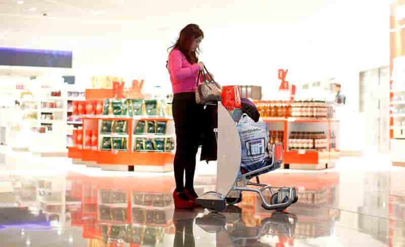 Lagardere rejoint la course pour une participation majoritaire dans world duty free