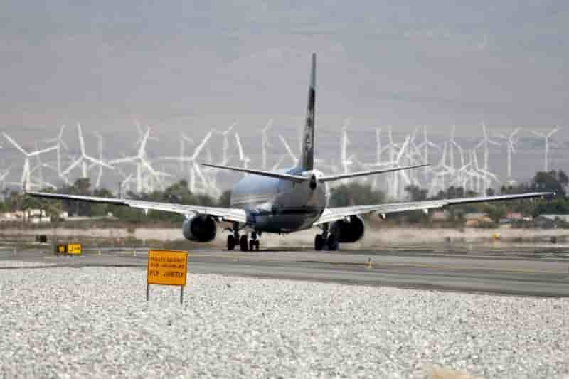 La hausse du trafic aerien mondial a ralenti en juin