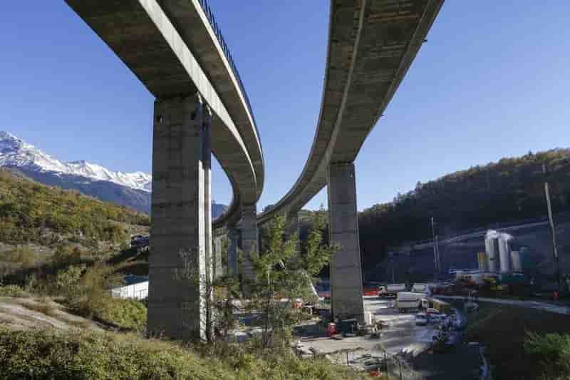 Paris et rome "pleinement engages" dans le projet lyon-turin