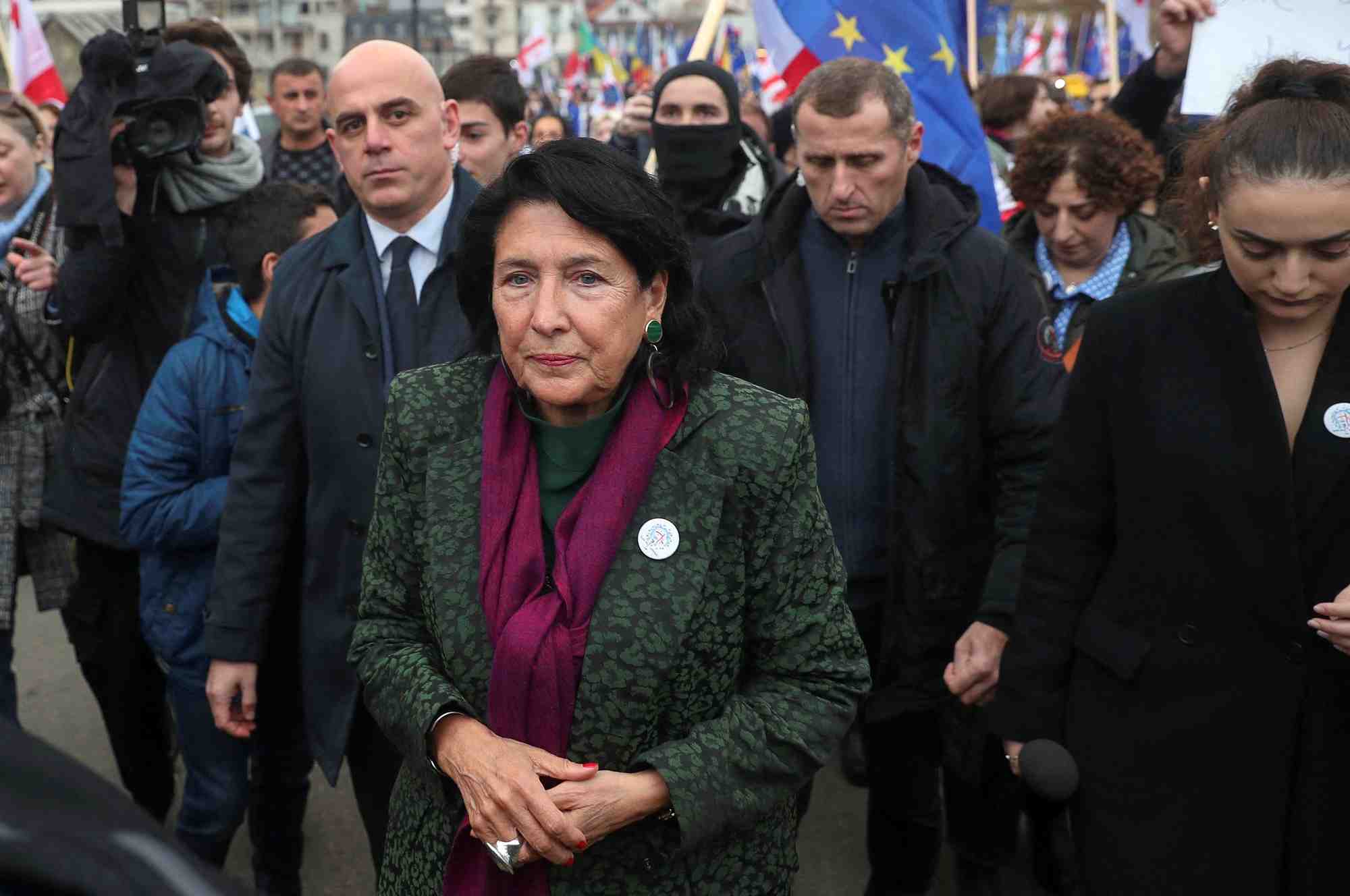 La presidente de la georgie salome zourabichvili lors d'une procession en faveur de l'adhesion du pays a l'union europeenne, a tbilissi