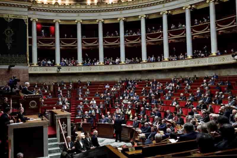 La crise au gouvernement, aubaine pour l'opposition