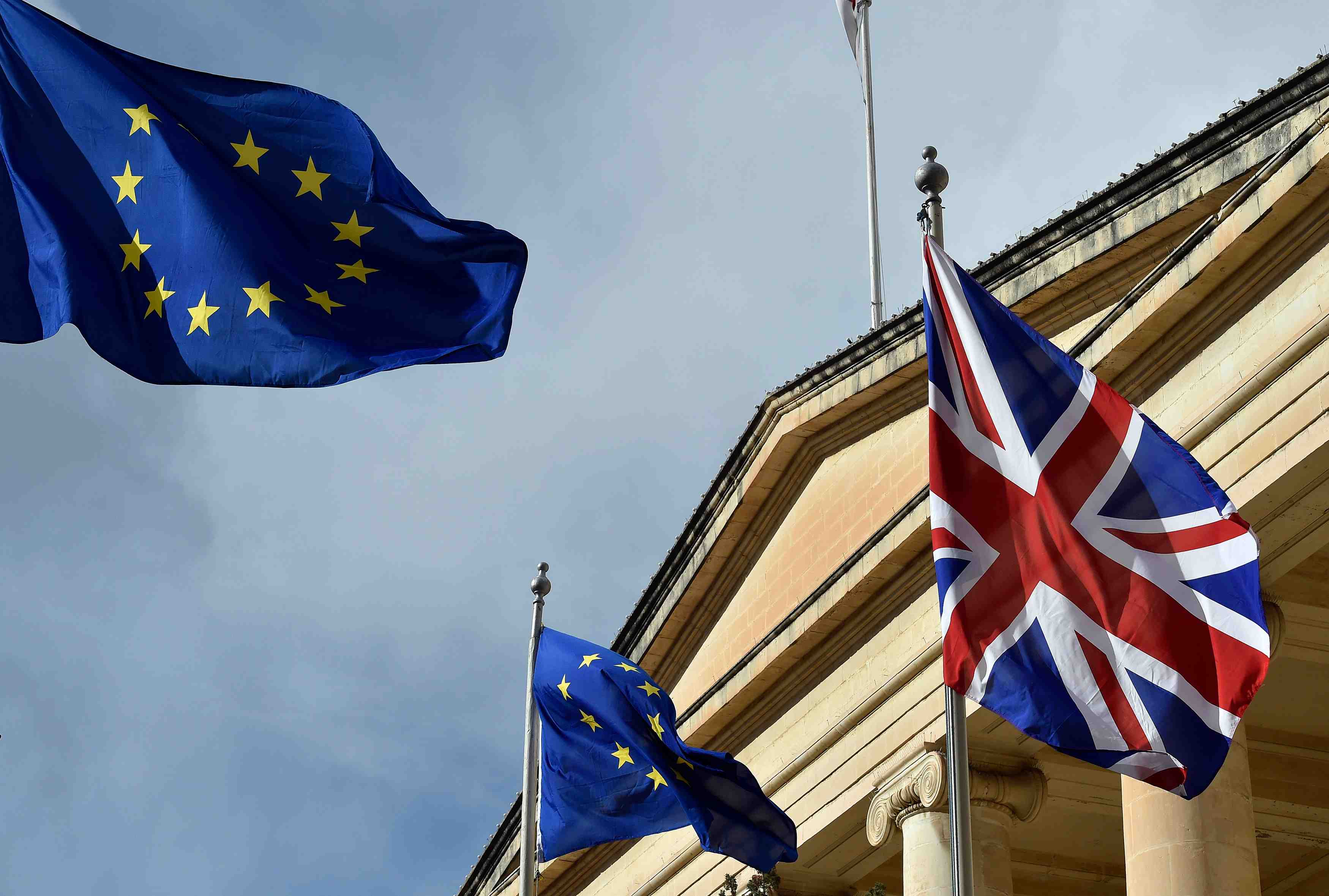 Brexit: meme sans accord il faudra bien des arrangements, dit l'ue