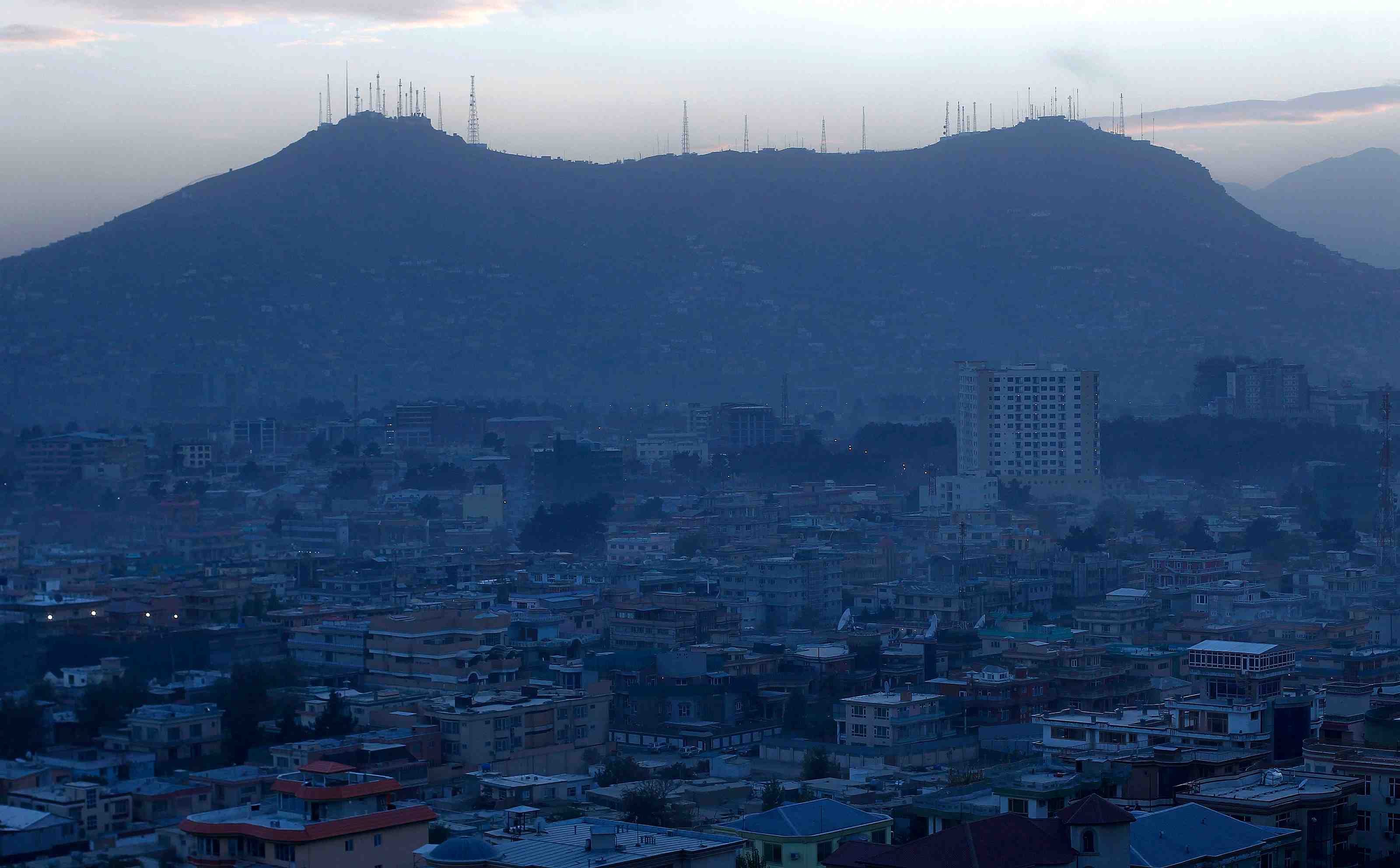 Des journalistes en mission pour l'onu arretes en afghanistan, selon le hcr