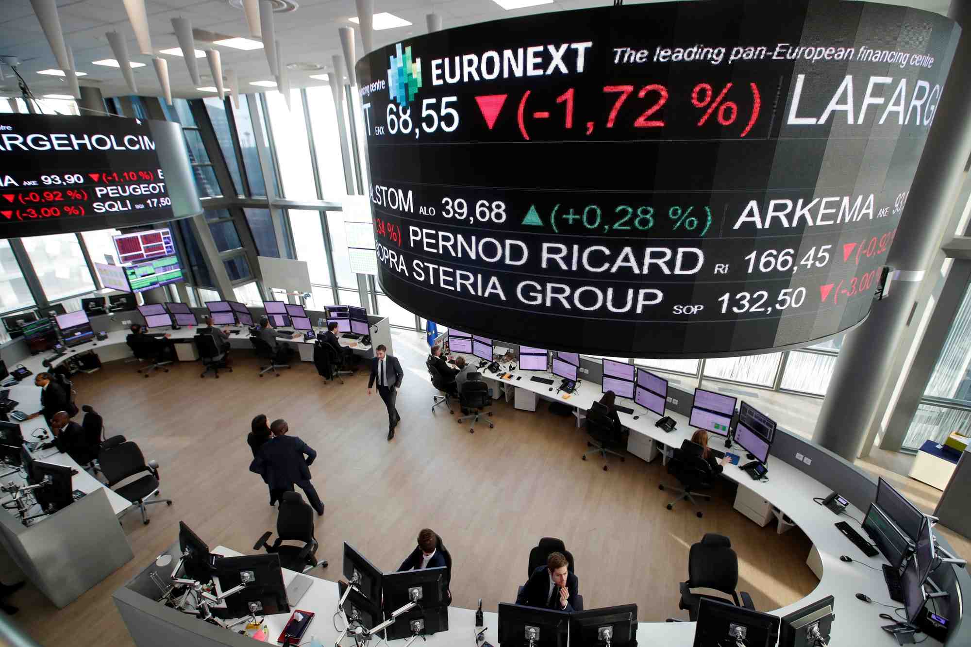 Les bourses europeennes evoluent sans tendance claire