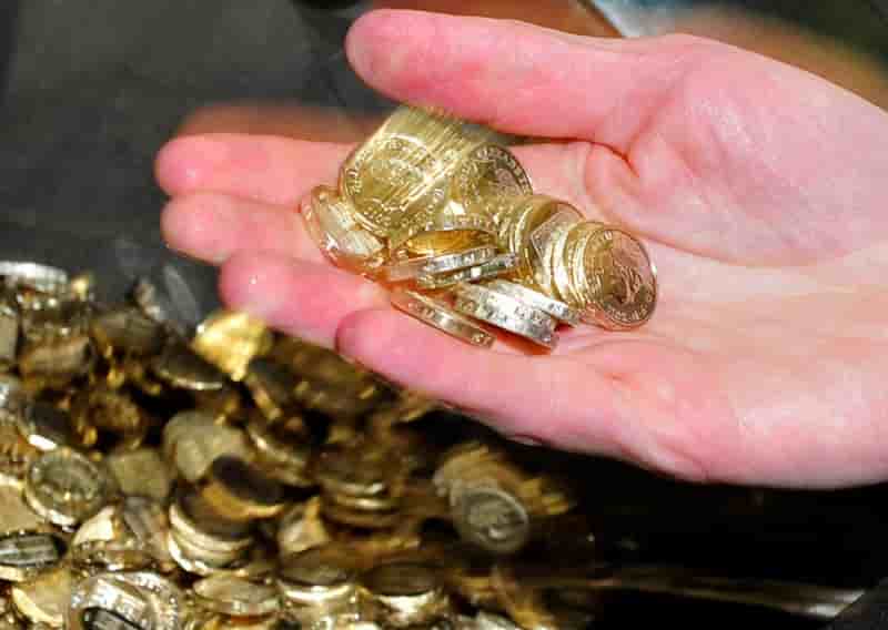 Les taux des "prêts sur salaire" plafonnés en Grande-Bretagne