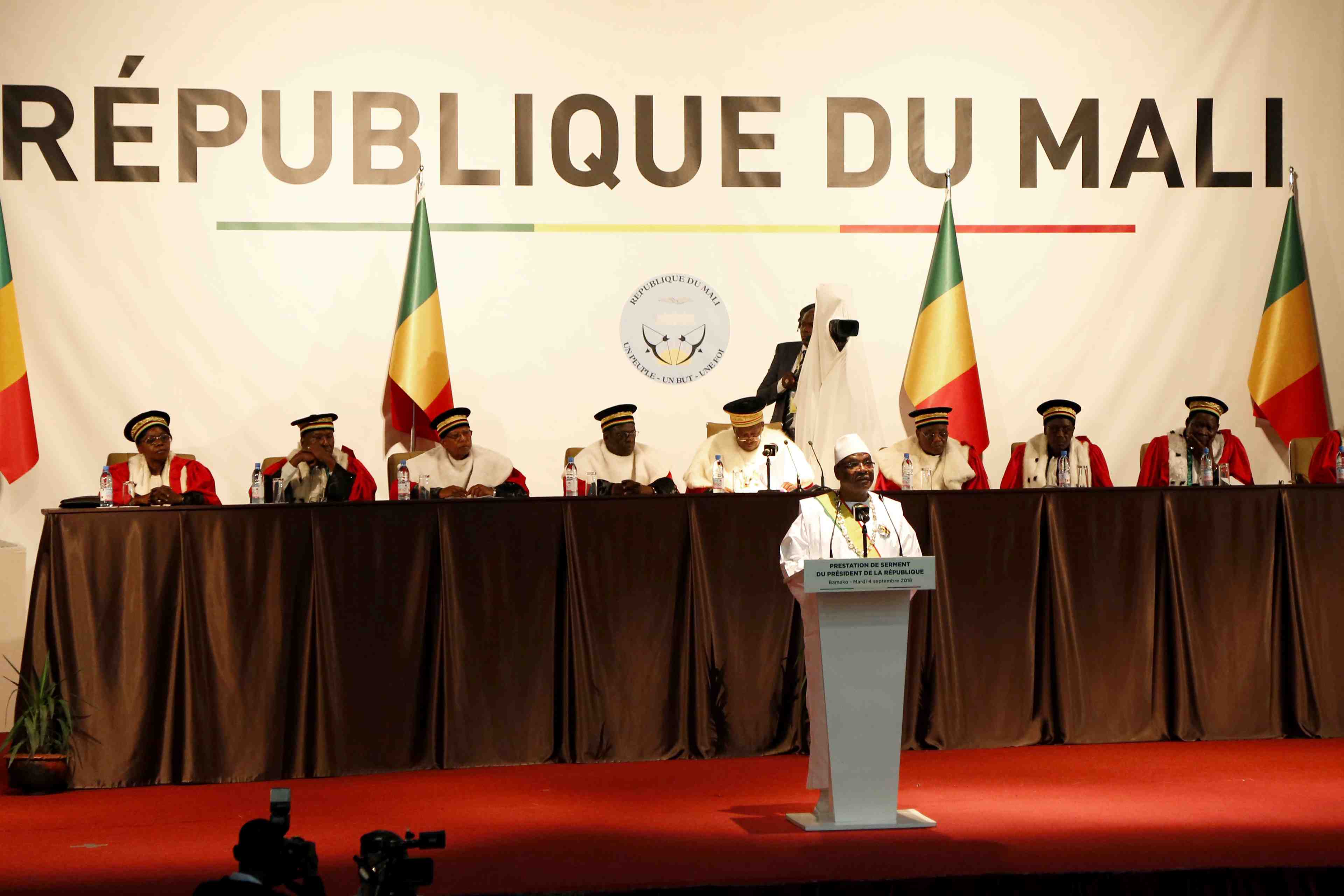 Mali: "ibk" fait du retour a la paix la "priorite absolue" de son second mandat