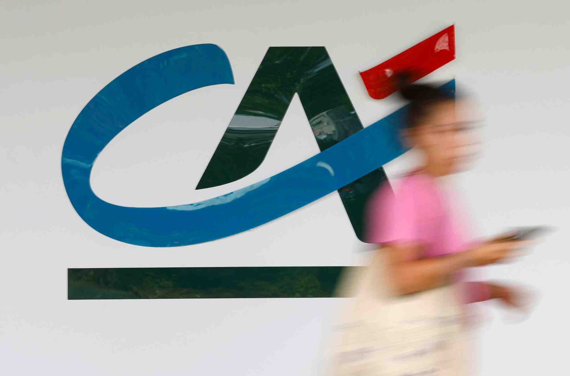 Un logo du credit agricole a reze, france