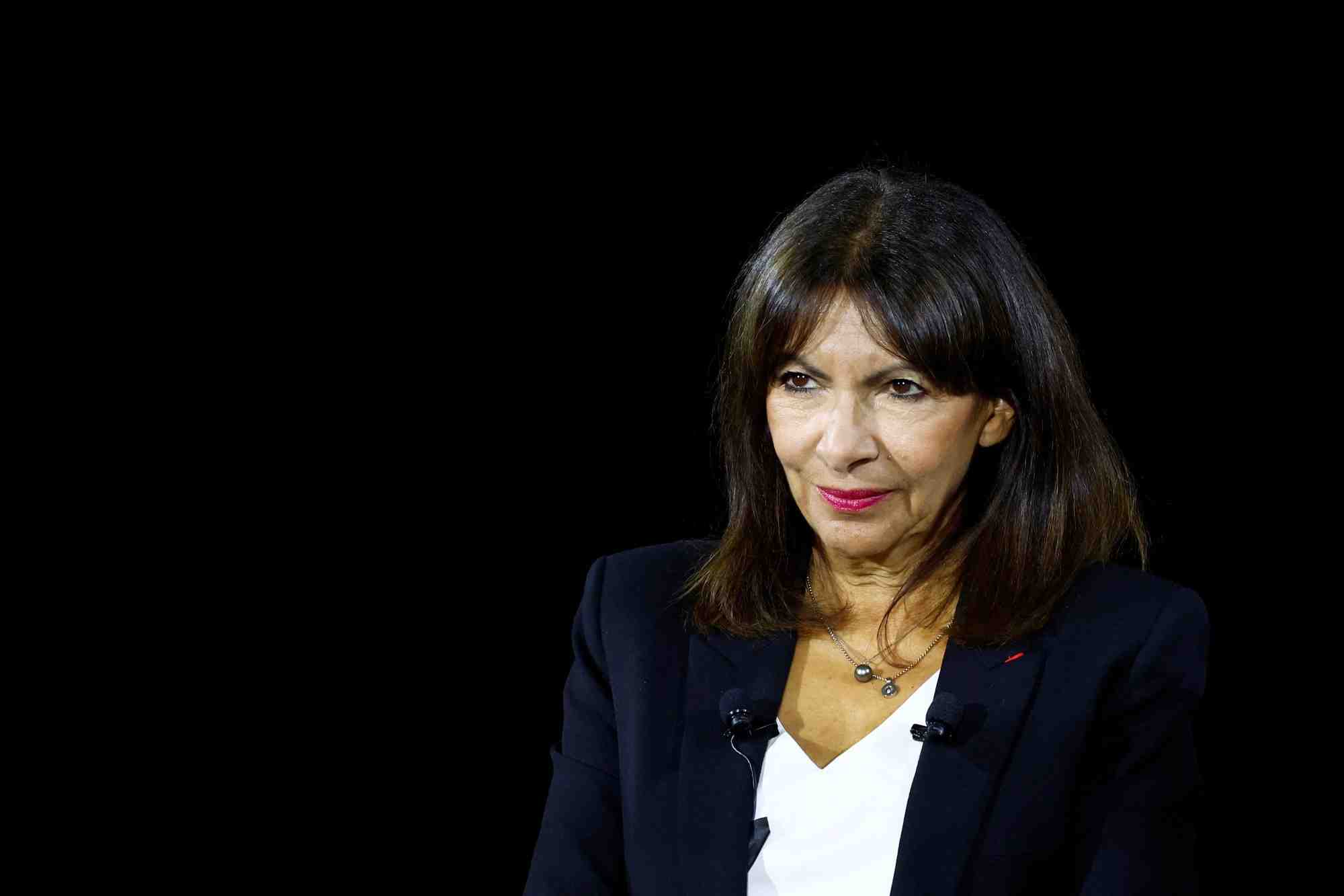 Anne Hidalgo a choisi le sénateur PS Rémi Féraud pour tenter de prendre sa succession.