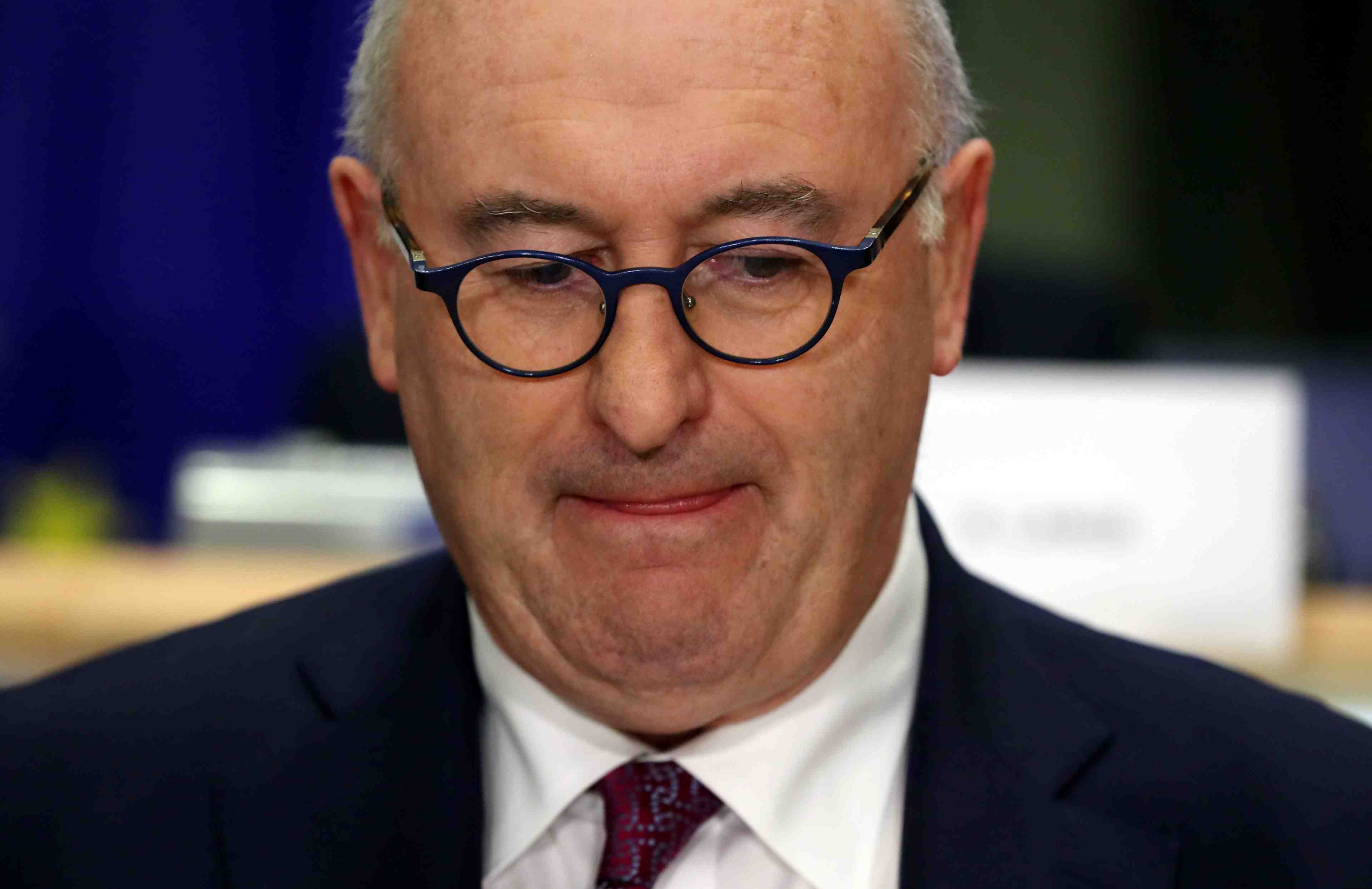 Le commissaire europeen au commerce, phil hogan, va demissionner