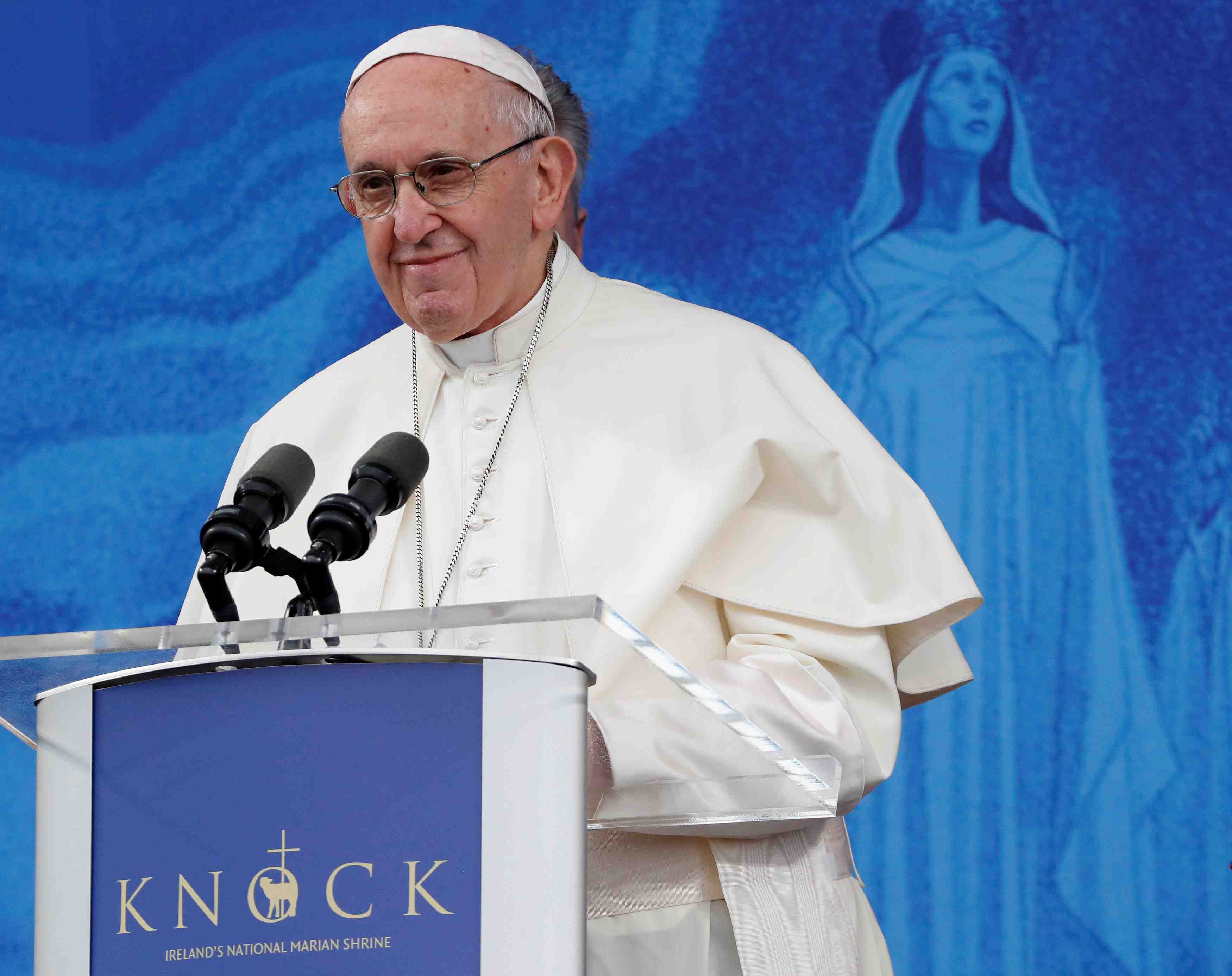 Le pape demande pardon pour "le scandale et la trahison"