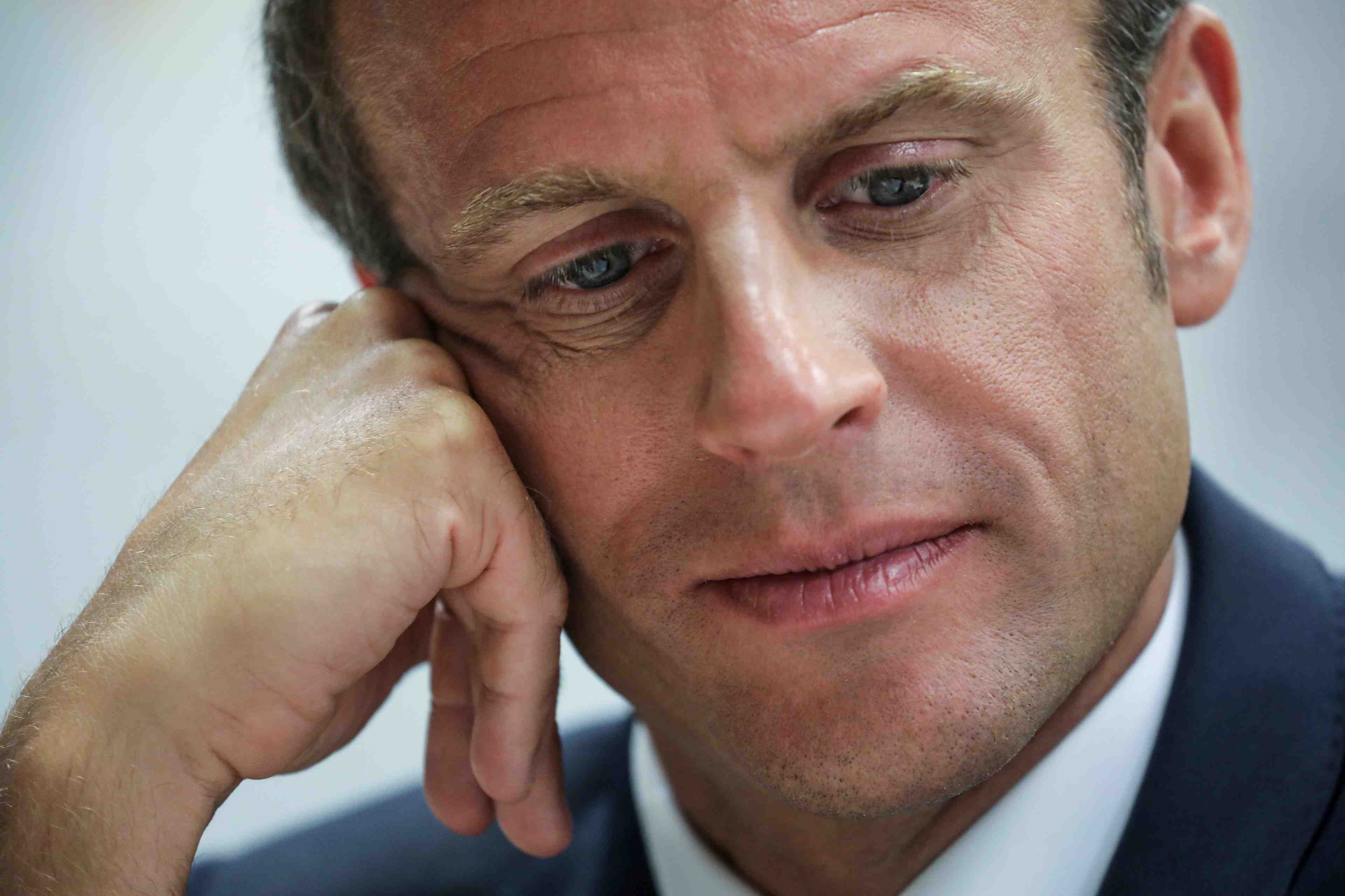 Analyse: le remaniement ne resout rien pour macron