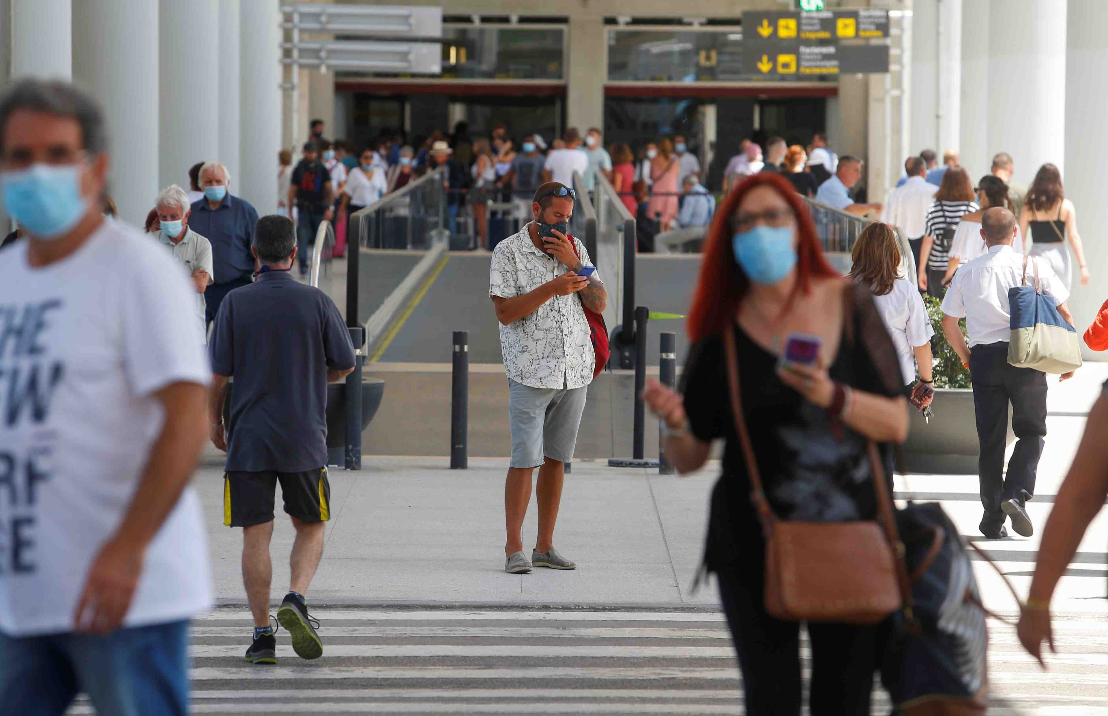 L'espagne recense 124 nouveaux cas de contamination au coronavirus