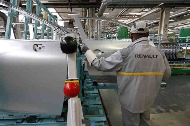 Renault, plus forte hausse du cac 40 a mi-seance